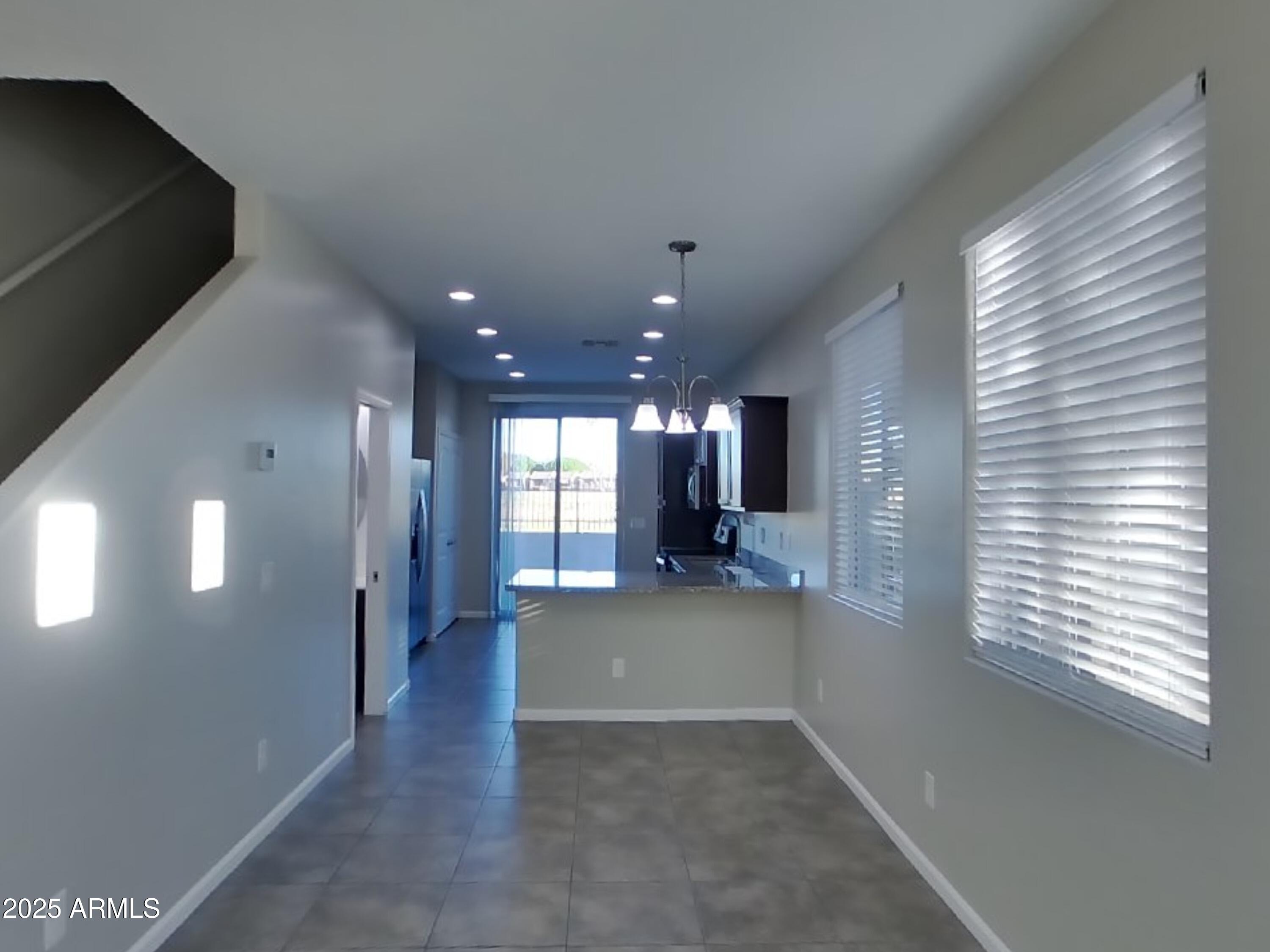 10336 W DEVONSHIRE Avenue