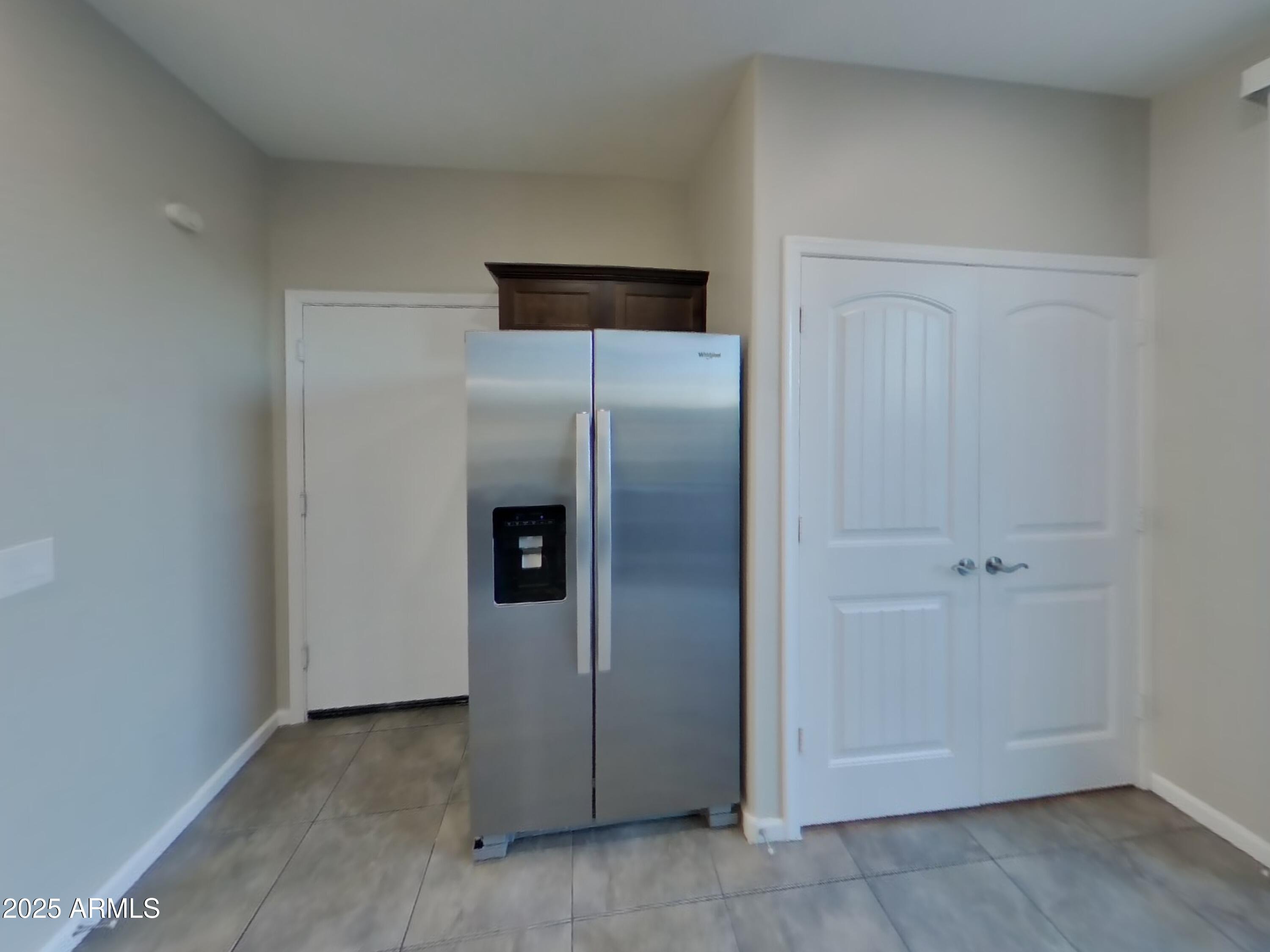 10336 W DEVONSHIRE Avenue