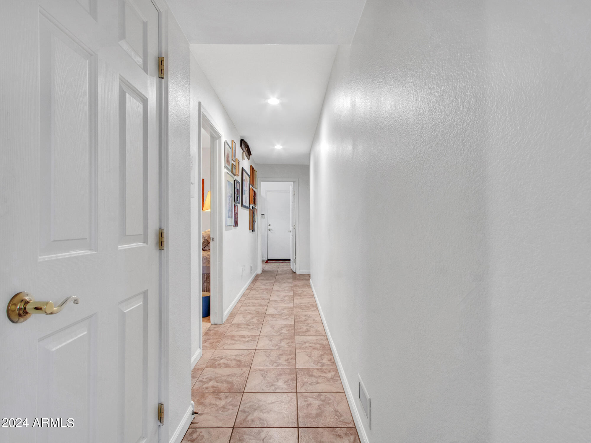 Goodyear, Arizona 85395, United States, 4 Bedrooms Bedrooms, ,3 BathroomsBathrooms,Residential,Pending,43239