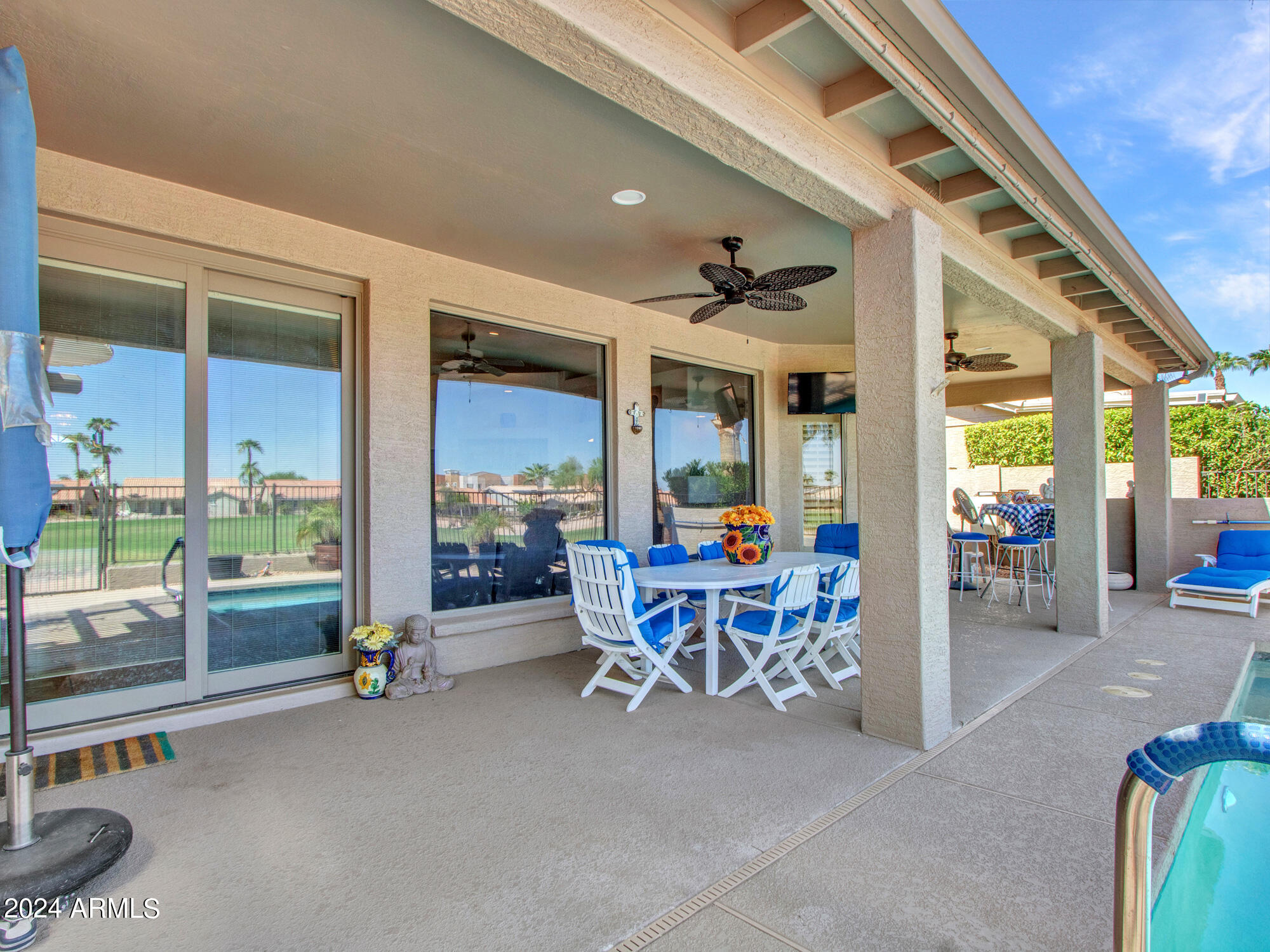 Goodyear, Arizona 85395, United States, 4 Bedrooms Bedrooms, ,3 BathroomsBathrooms,Residential,Pending,43239