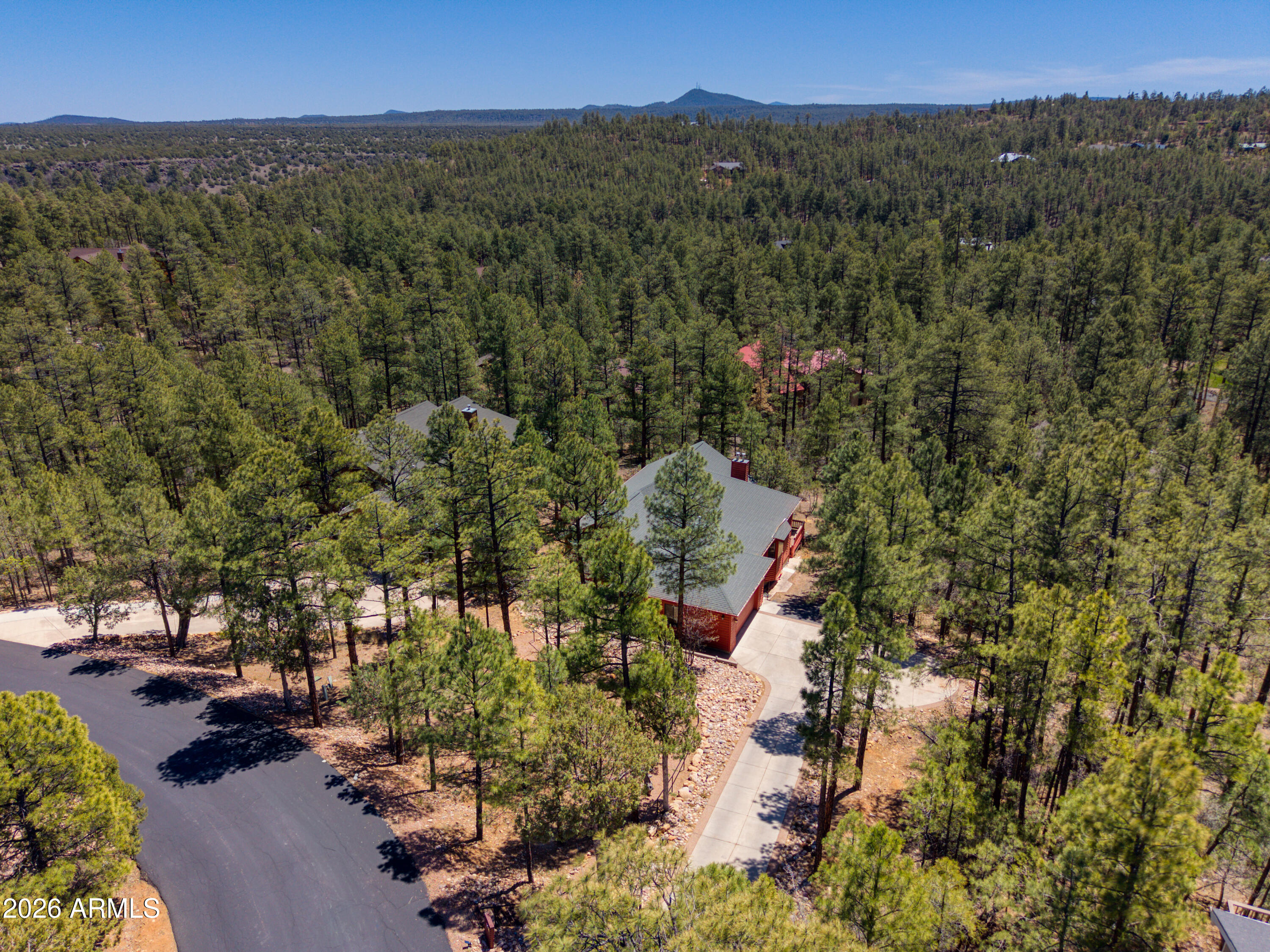 1011 Hillside Drive