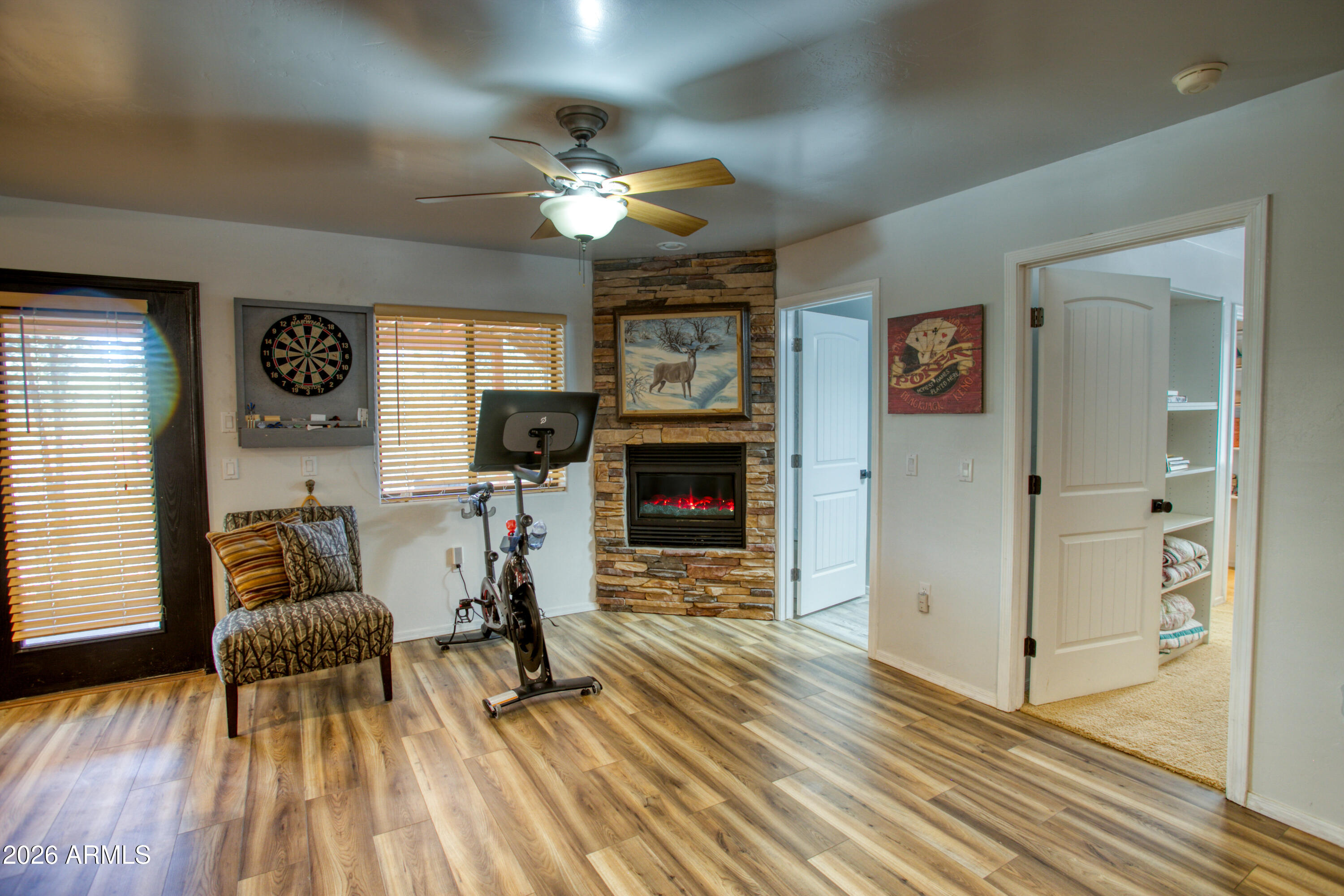 1011 Hillside Drive