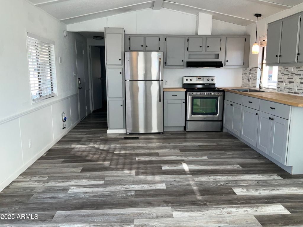 Photo of 2292 N Ironwood Drive #73, Apache Junction, AZ 85120 (MLS # 6960680)