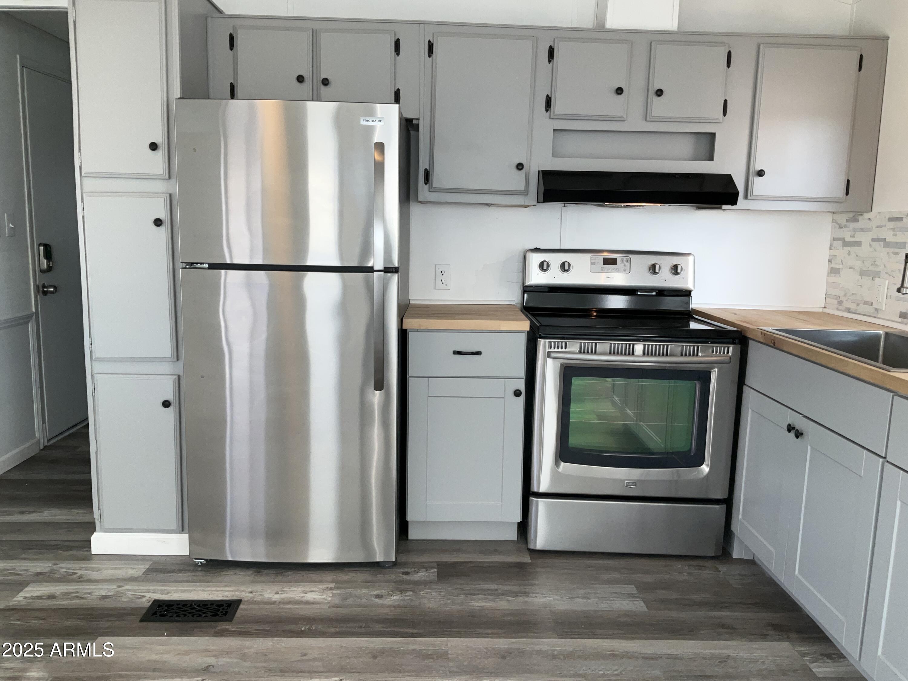 2292 N Ironwood Drive 73