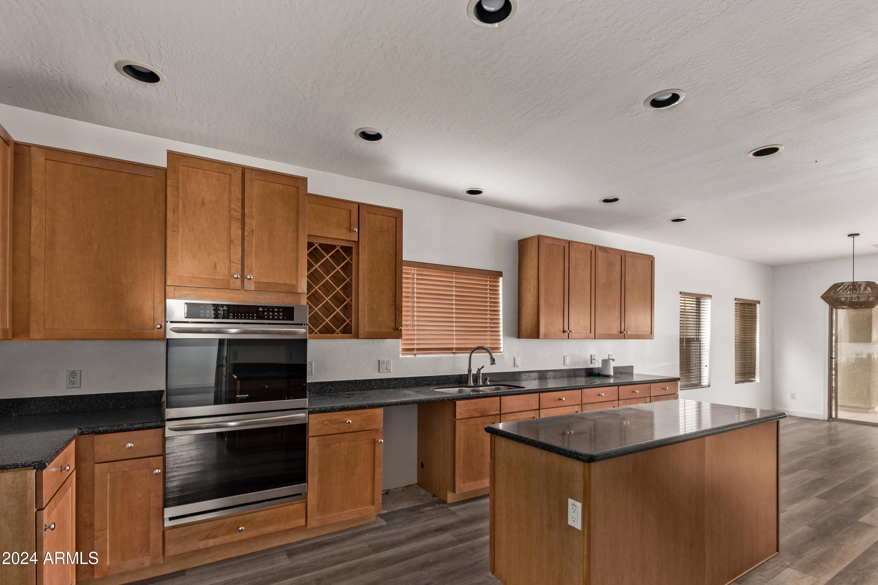19668 E CARRIAGE Way