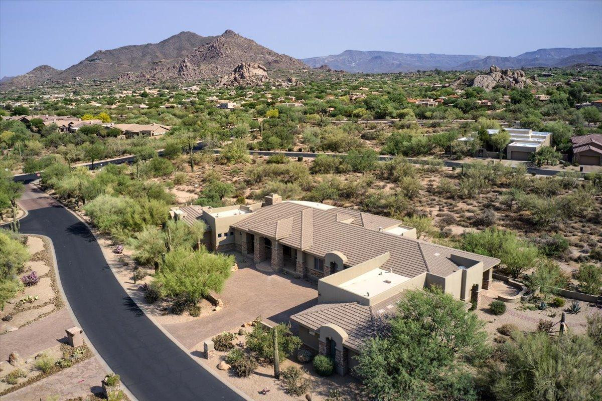 7610 E SOARING EAGLE Way