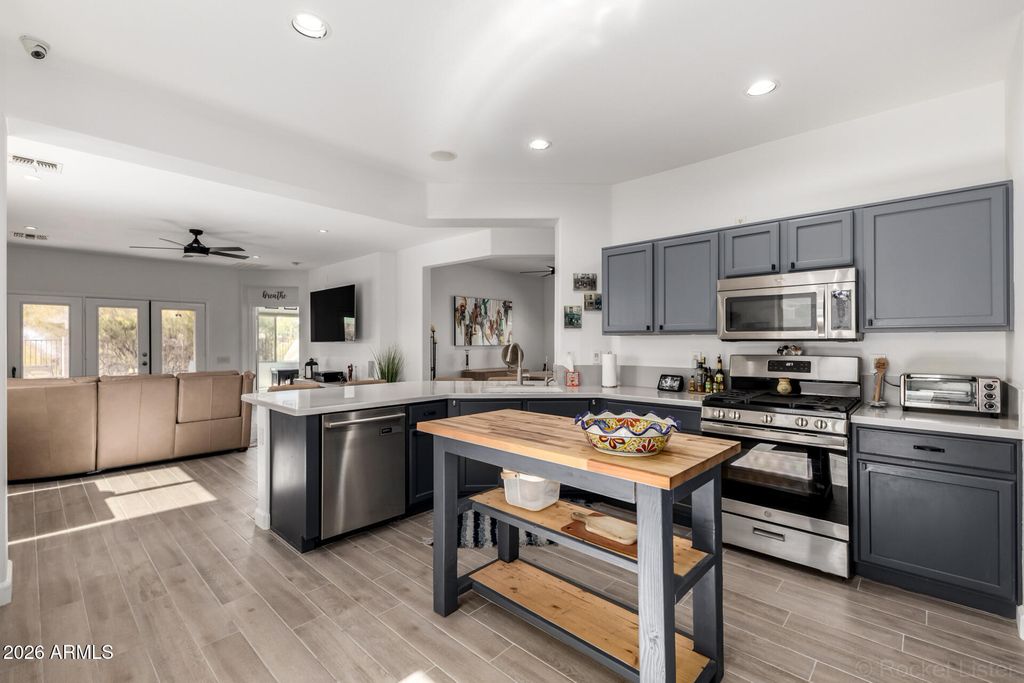 Photo of 10284 E Meandering Trail Lane, Gold Canyon, AZ 85118 (MLS # 6994242)