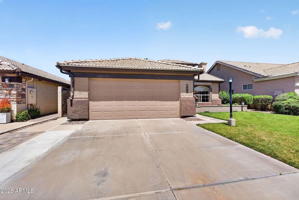 Photo of 1934 E Tyson Place, Chandler, AZ 85225 (MLS # 7021869)