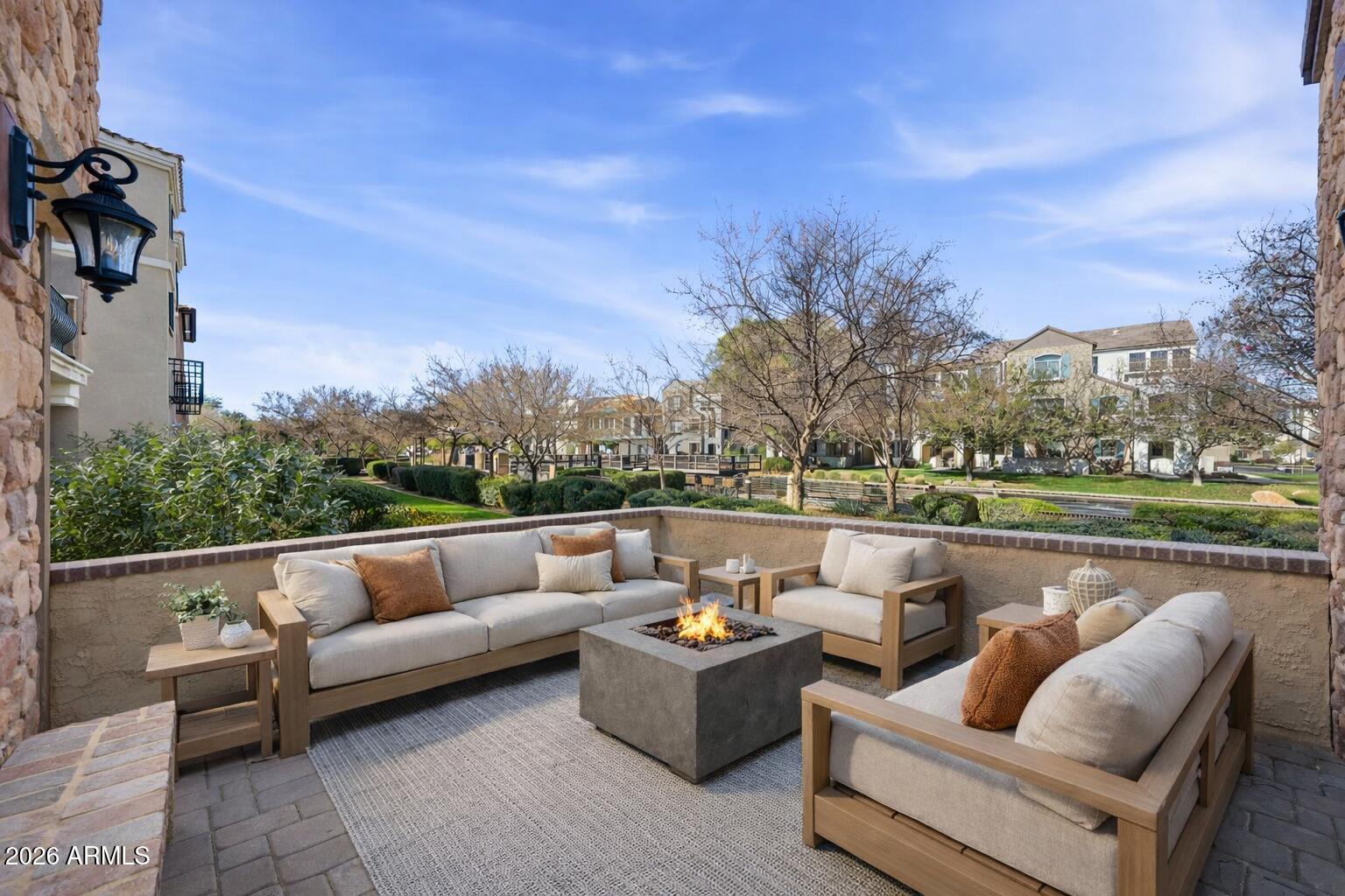 1696 E BRIDGEPORT Parkway