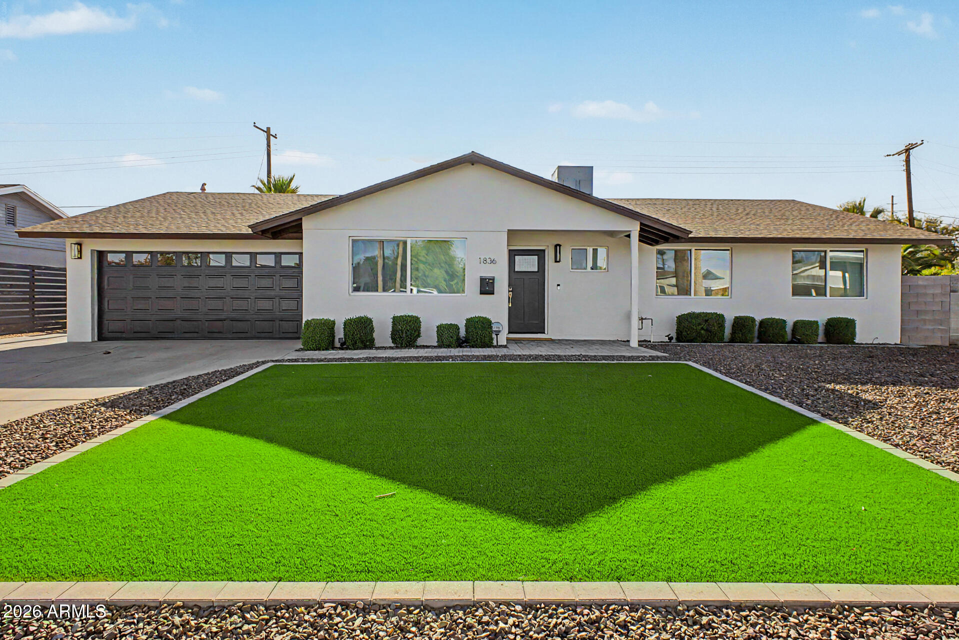 1836 N Mcallister Avenue