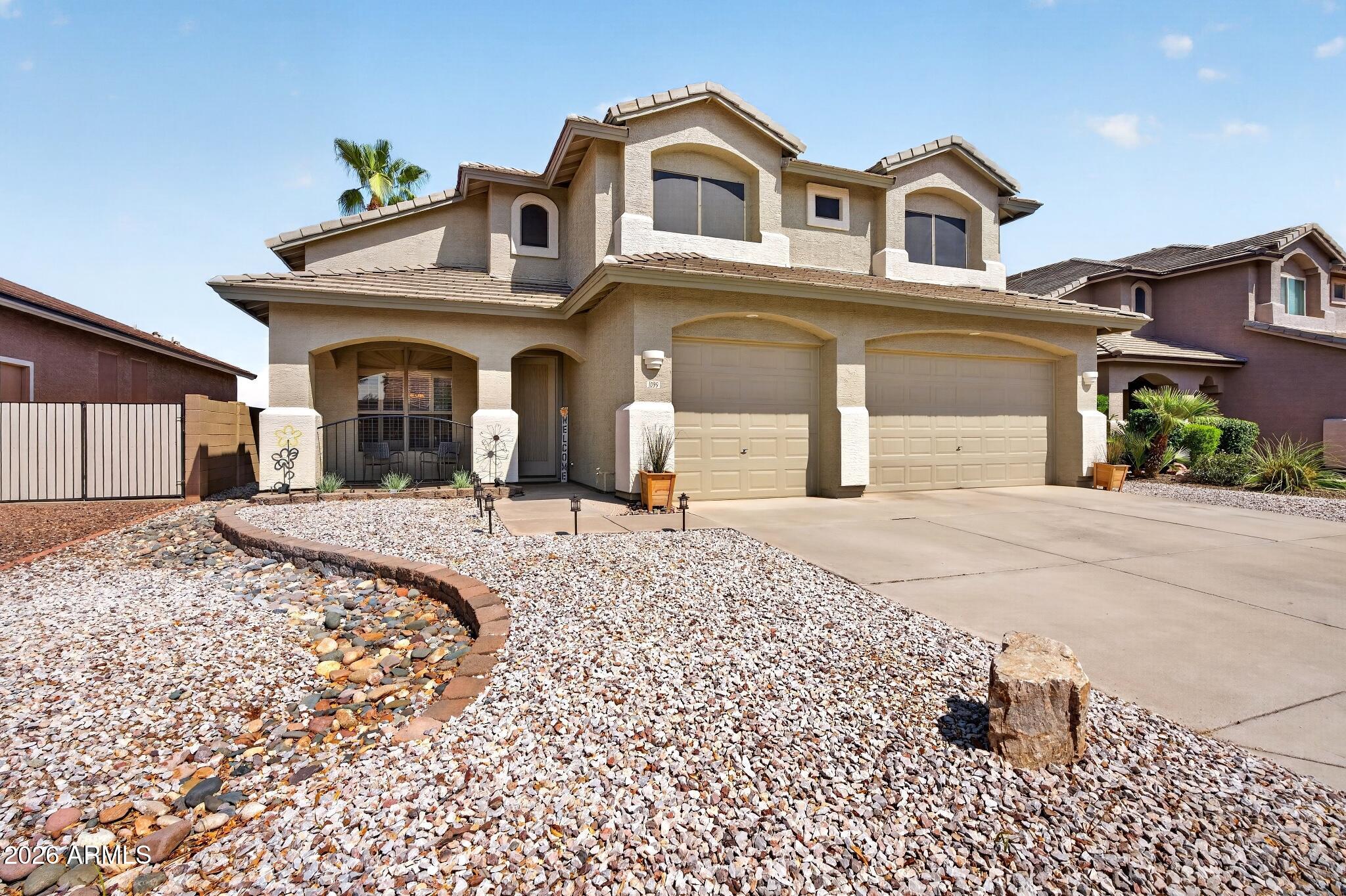 1099 N Arroyo Lane