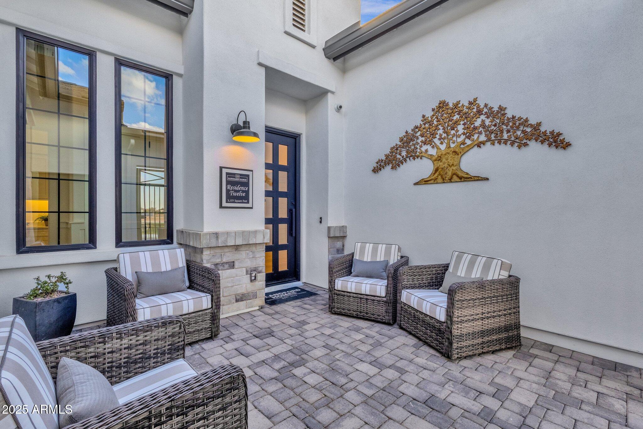 Home Search 1172 E FIRESTONE Drive