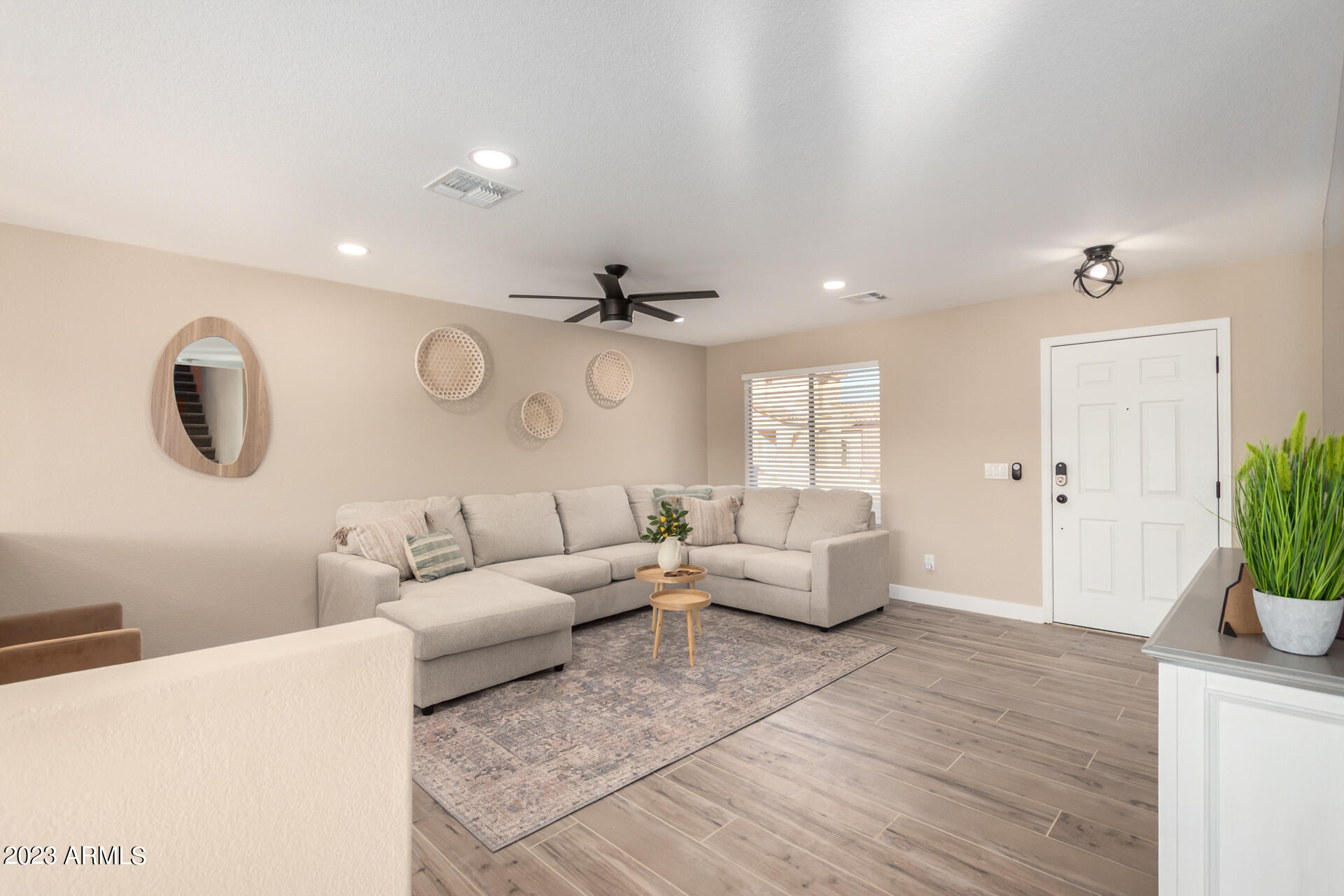 9436 W TERRI LEE Drive