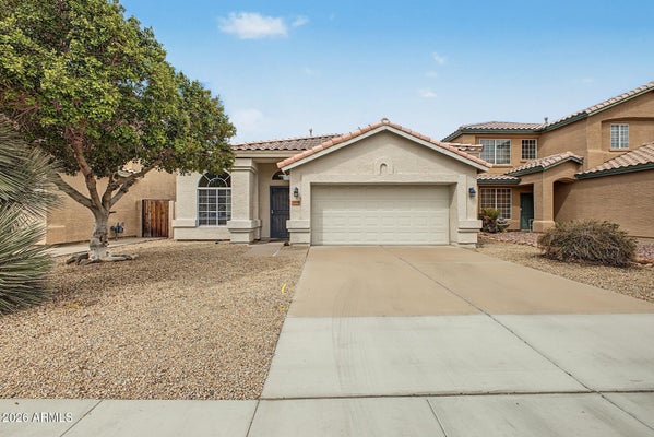 4570 W BINNER DR, CHANDLER, AZ 85226 - Image e7fc3ead568cb4d8f9ff484d7fceade1/3908437100