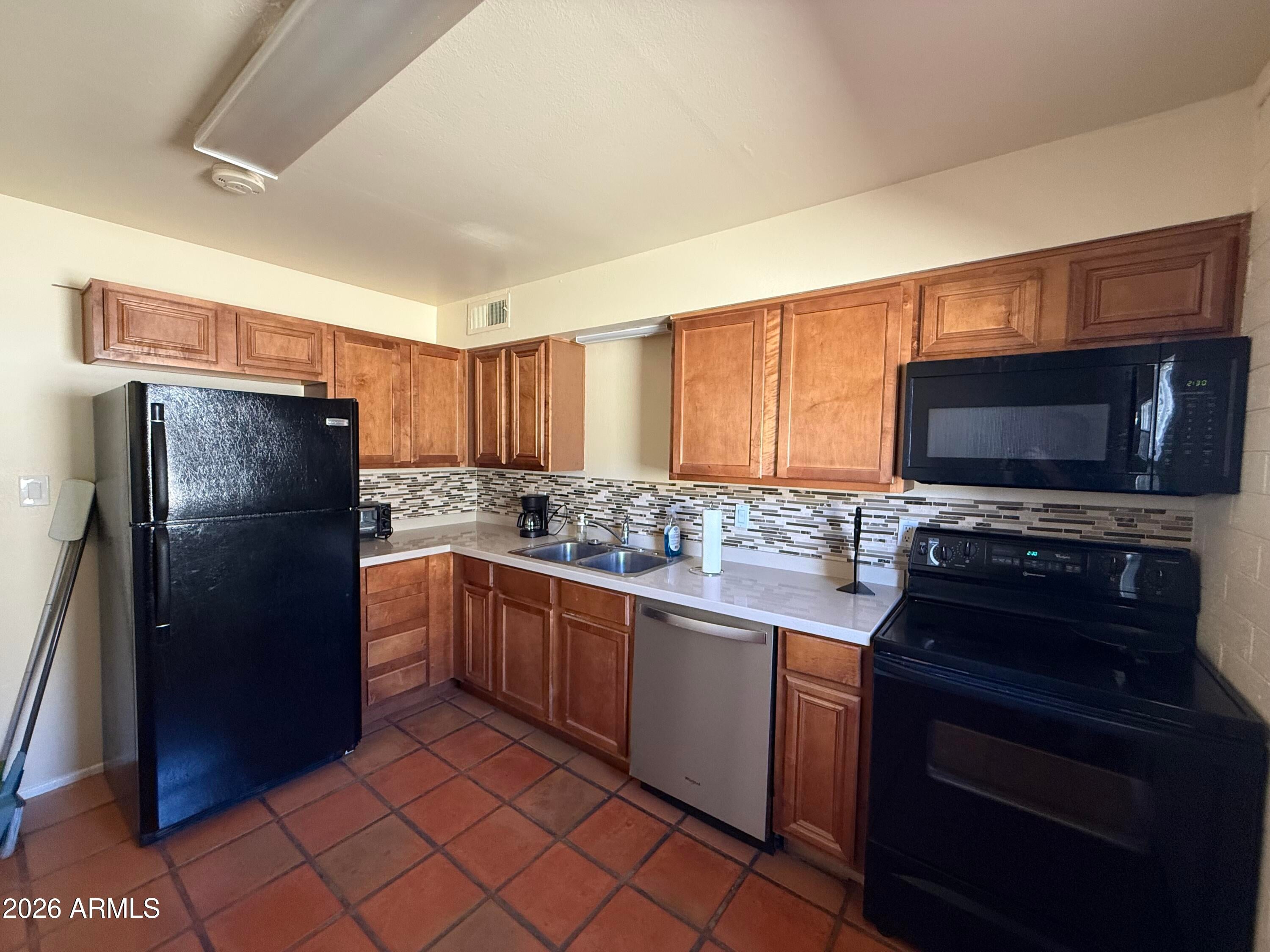 1312 1/2 W 5th Street