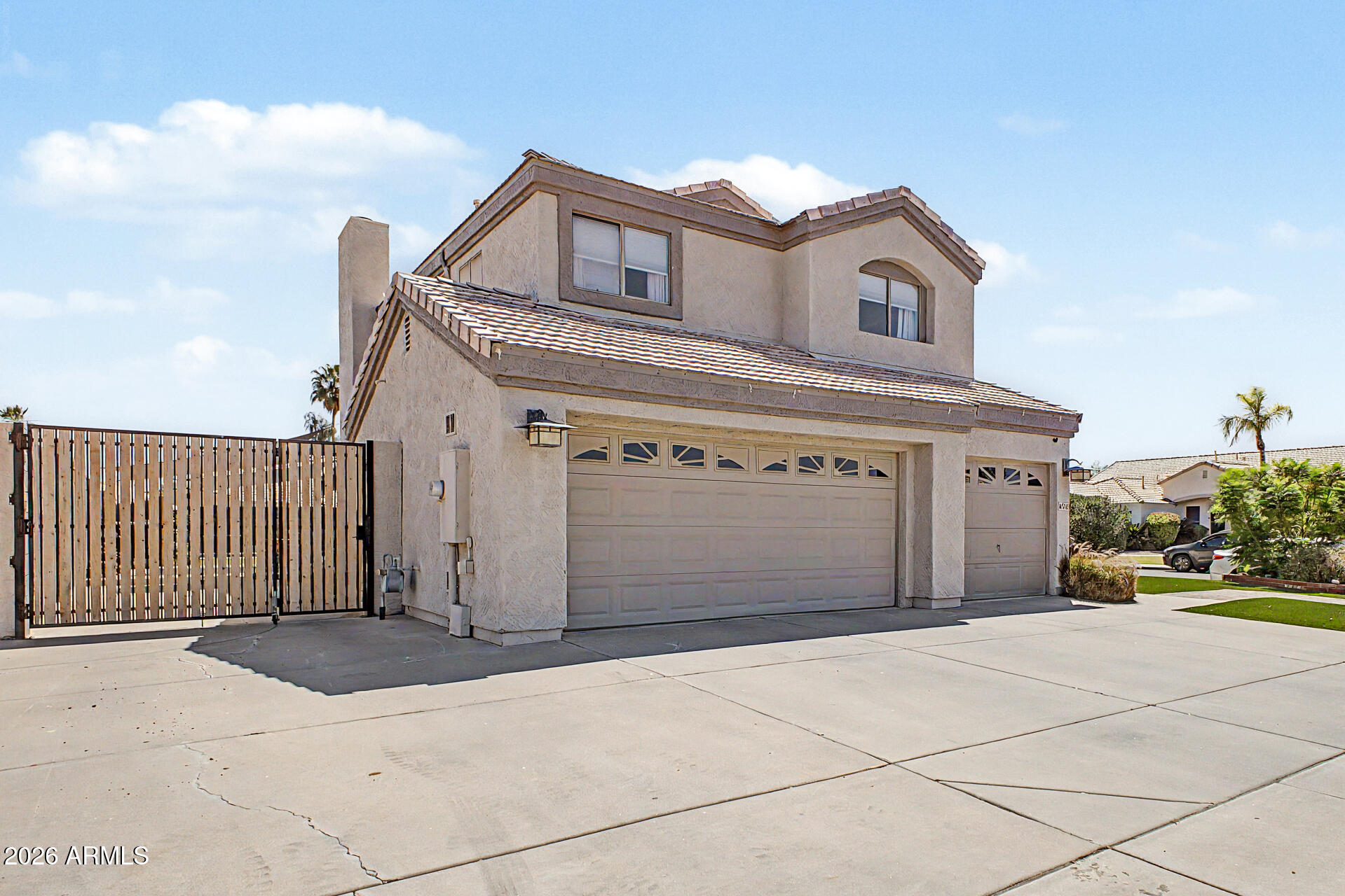 5463 W FAIRVIEW Street