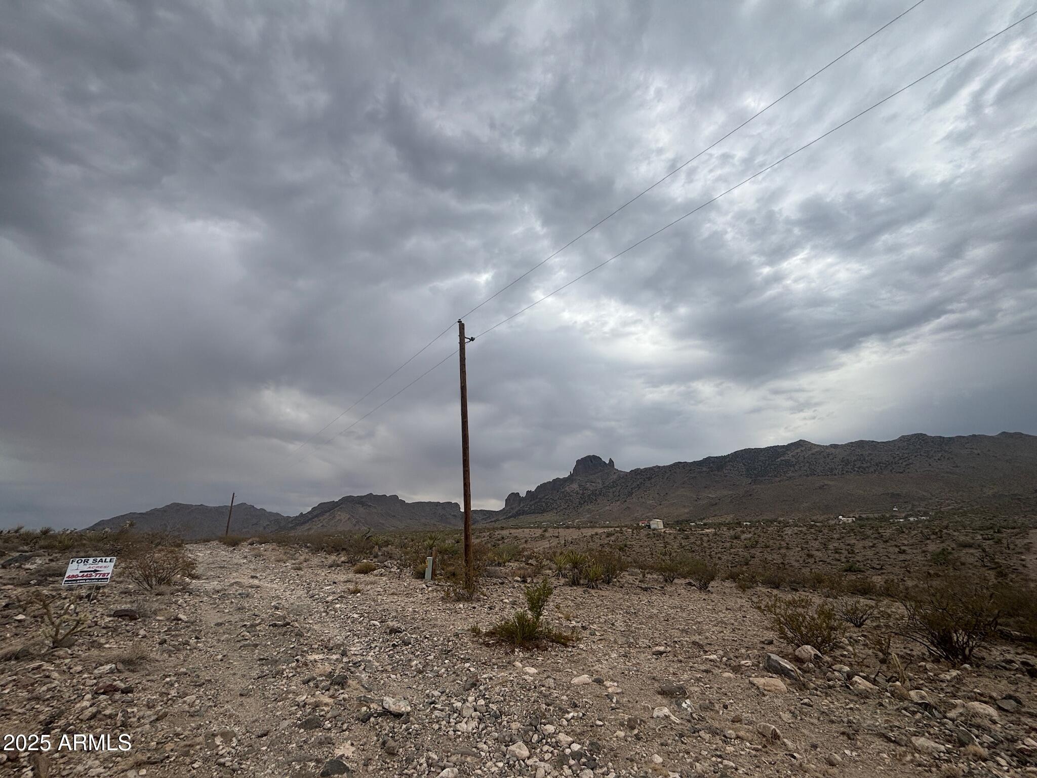 000 N Mohave Drive 48