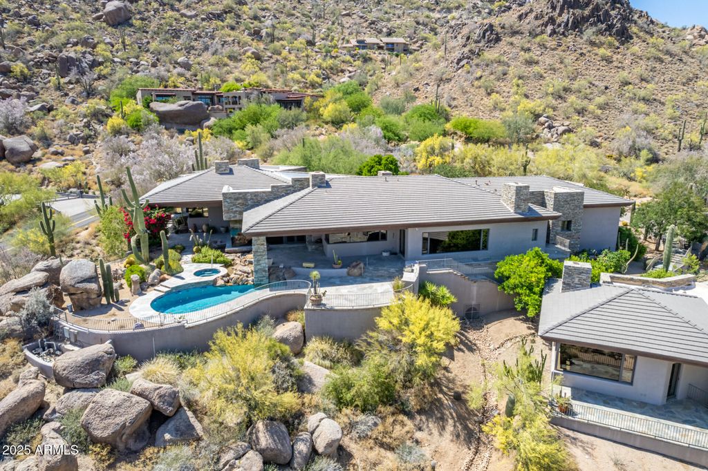 Photo of 6901 E Restin Road, Carefree, AZ 85377 (MLS # 6875653)