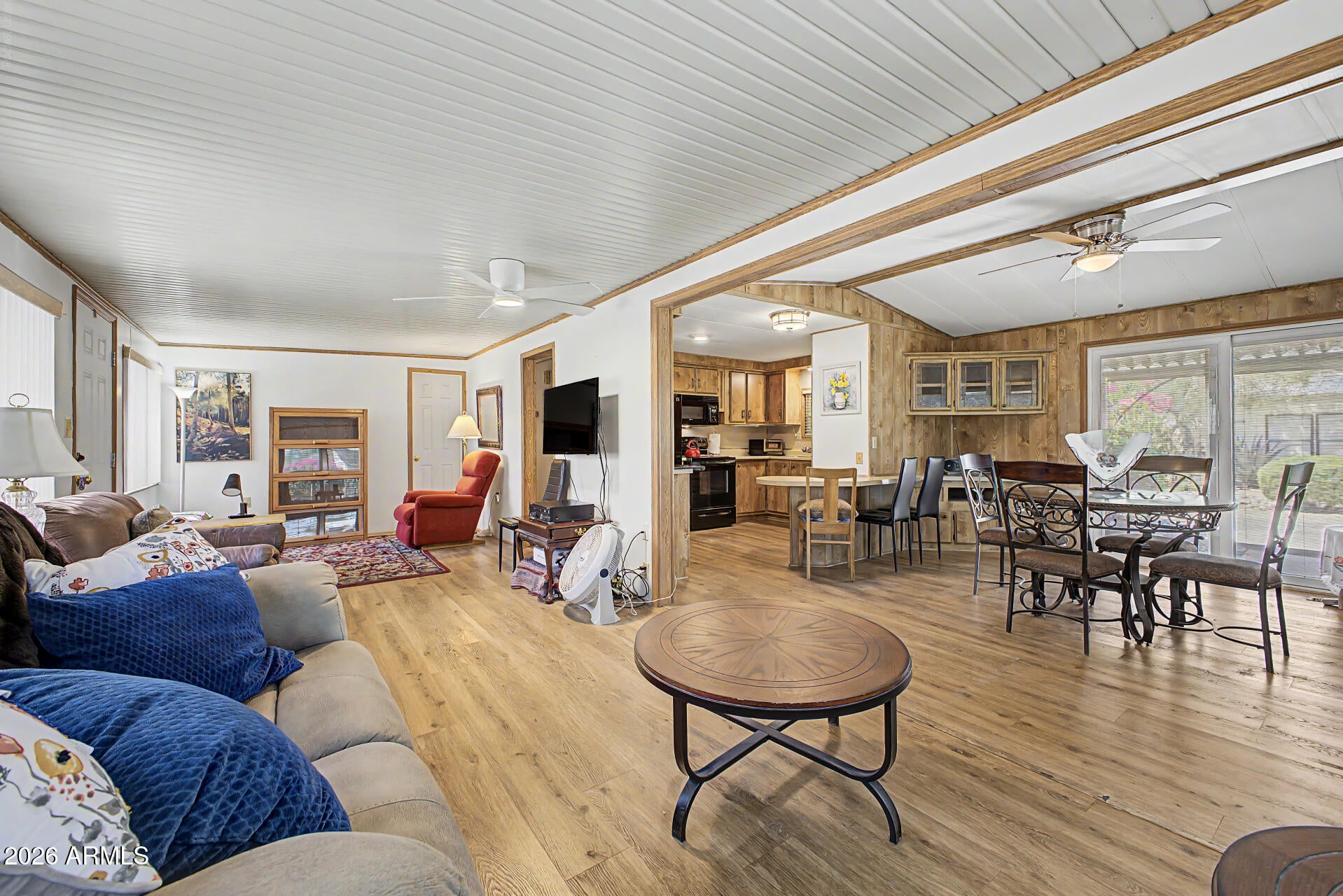 17200 W BELL Road 2124