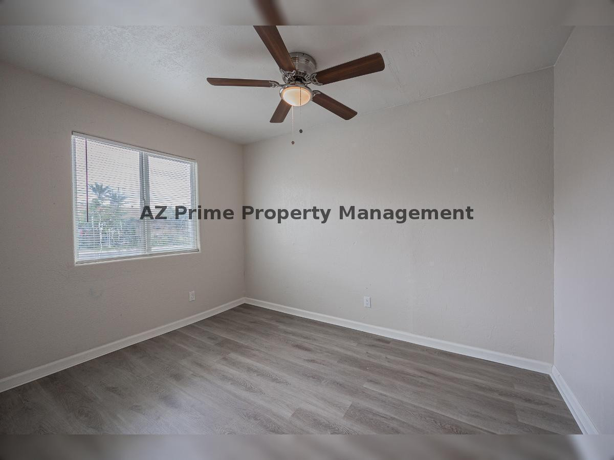 9606 N 11TH Avenue 101