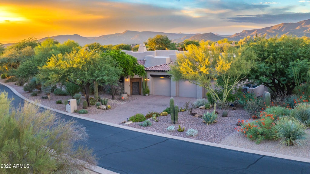 Photo of 8650 E Staghorn Lane, Scottsdale, AZ 85266 (MLS # 7087898)