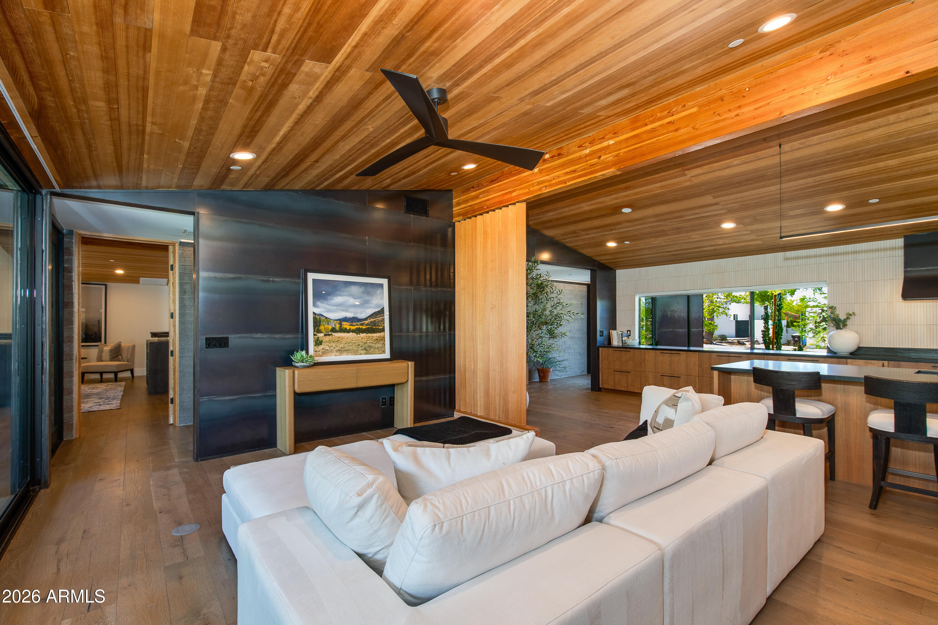 LINCOLN VIEW - Residential