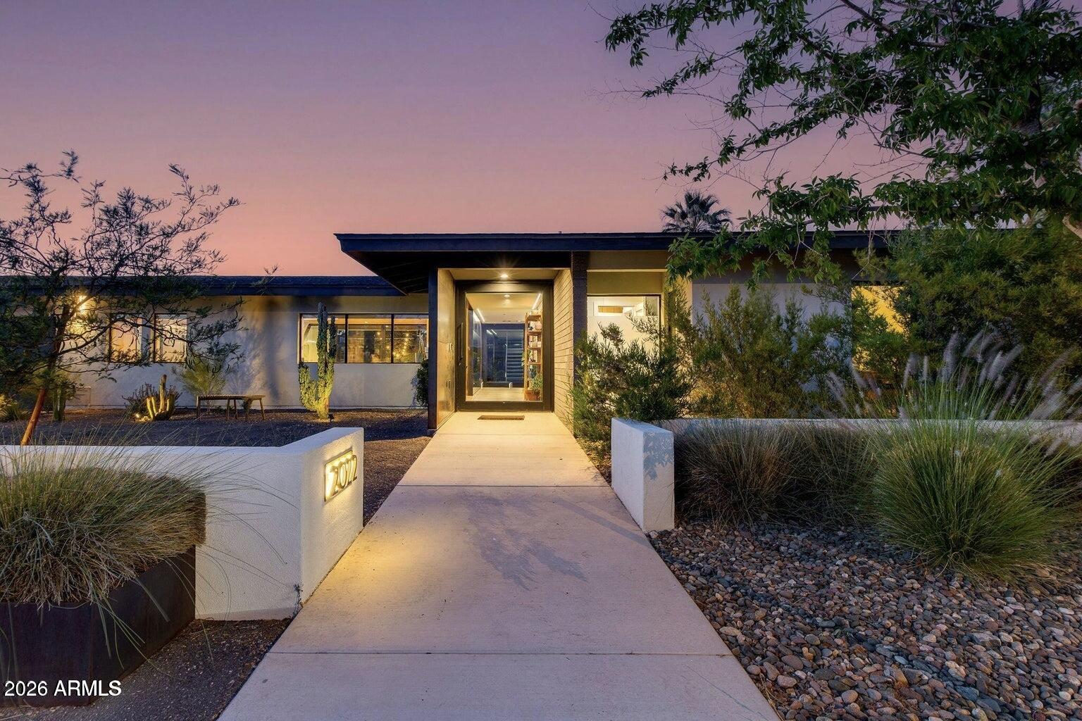 LINCOLN VIEW - Residential