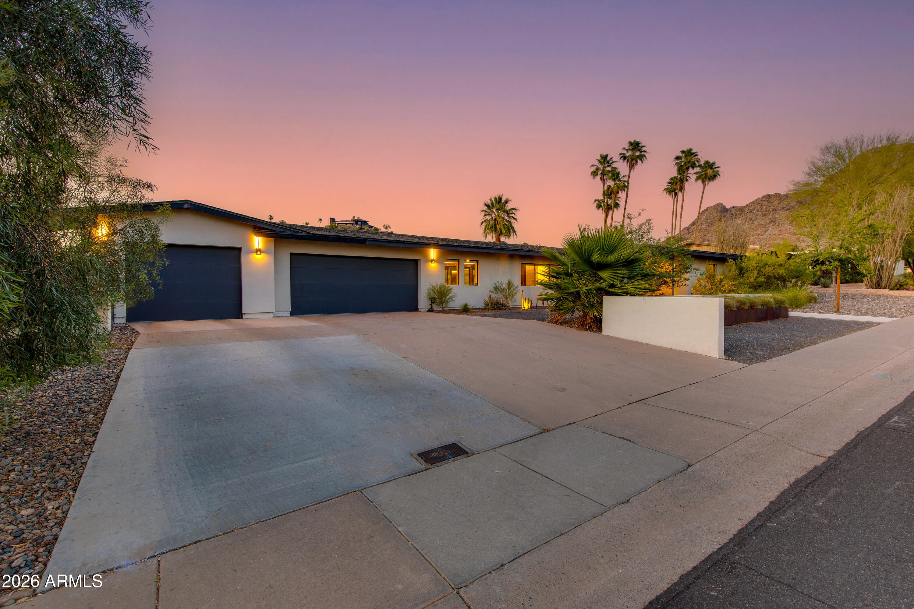 LINCOLN VIEW - Residential