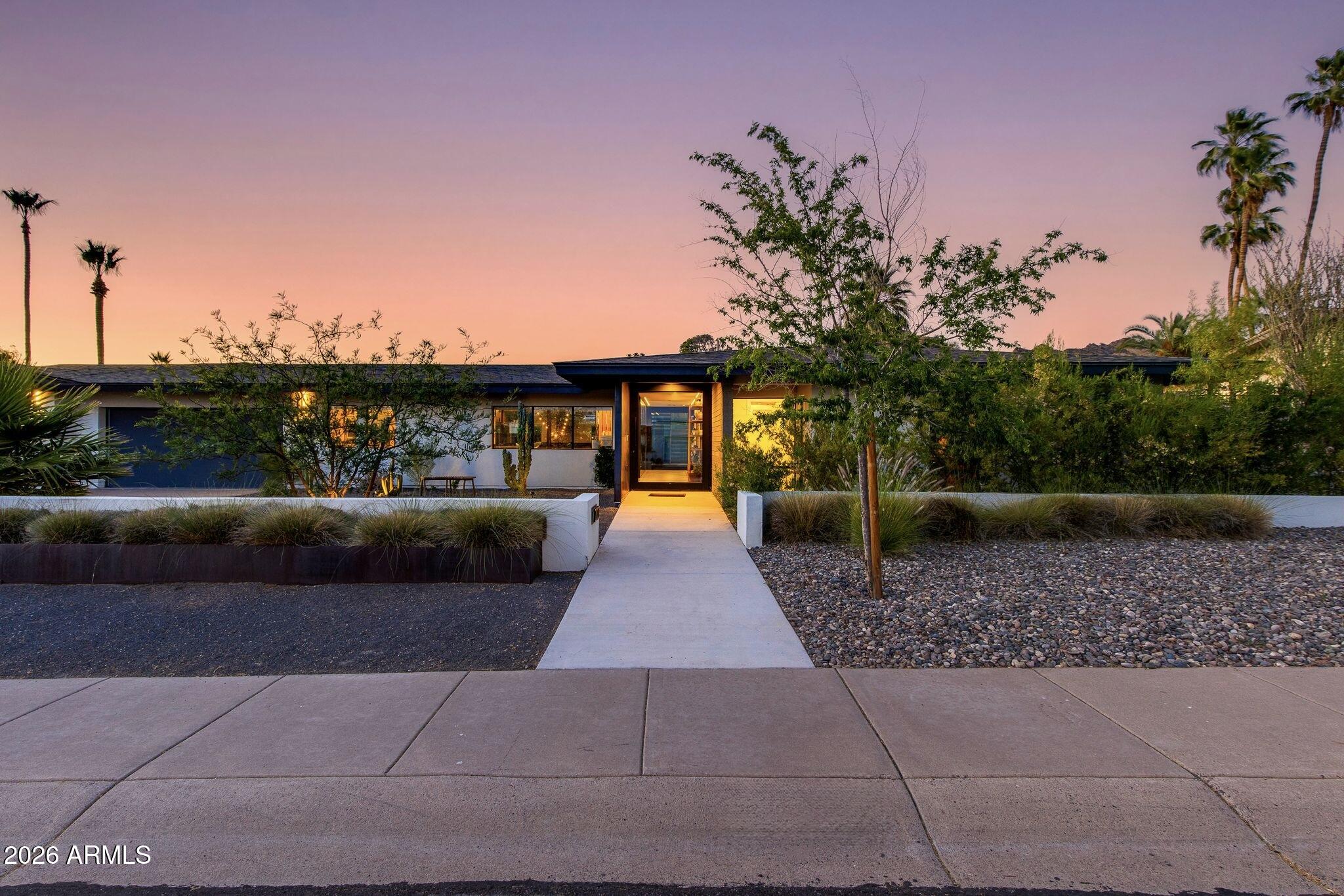 LINCOLN VIEW - Residential