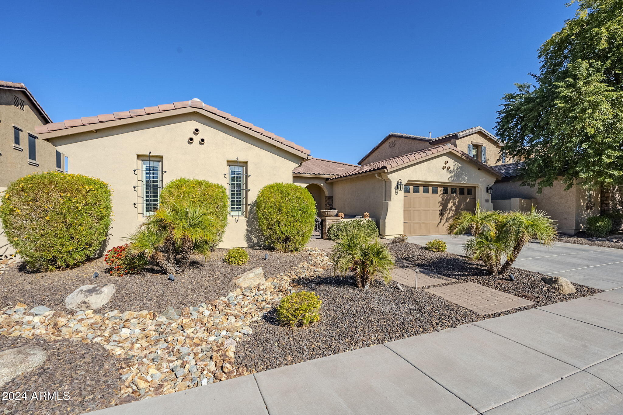 3414 E VIRGIL Drive
