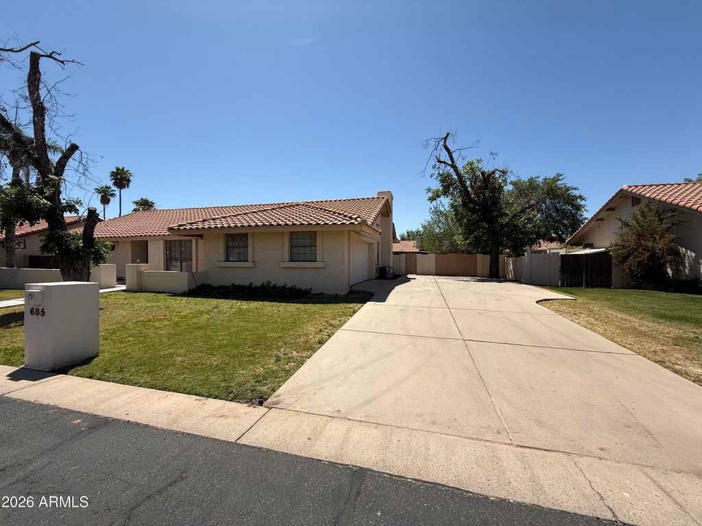 Photo of 685 E Linda Lane, Gilbert, AZ 85234 (MLS # 7023997)