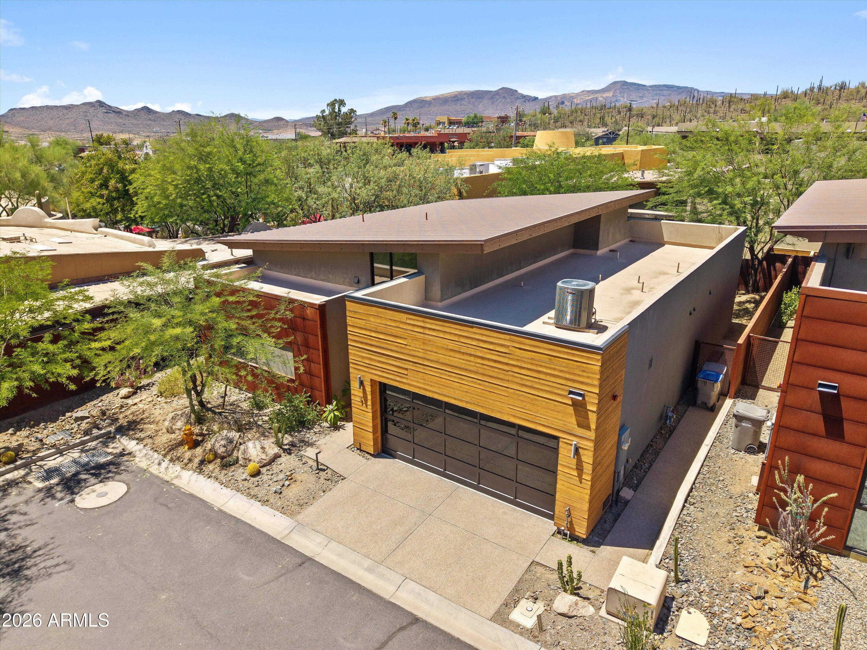 6525 E Cave Creek Road 7