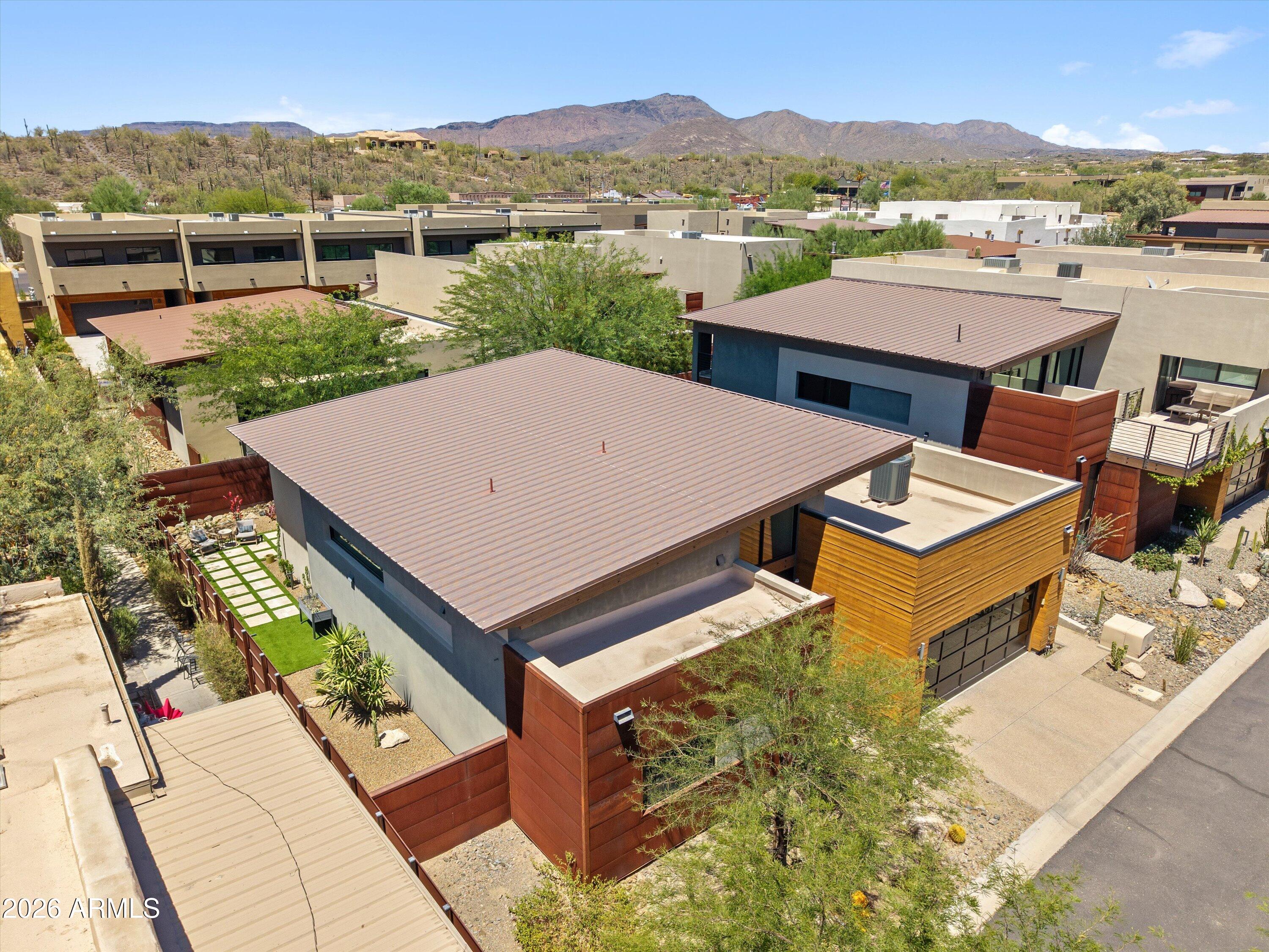 6525 E Cave Creek Road 7