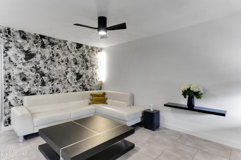 2228 E CAMPBELL Avenue 205 Phoenix AZ 85016