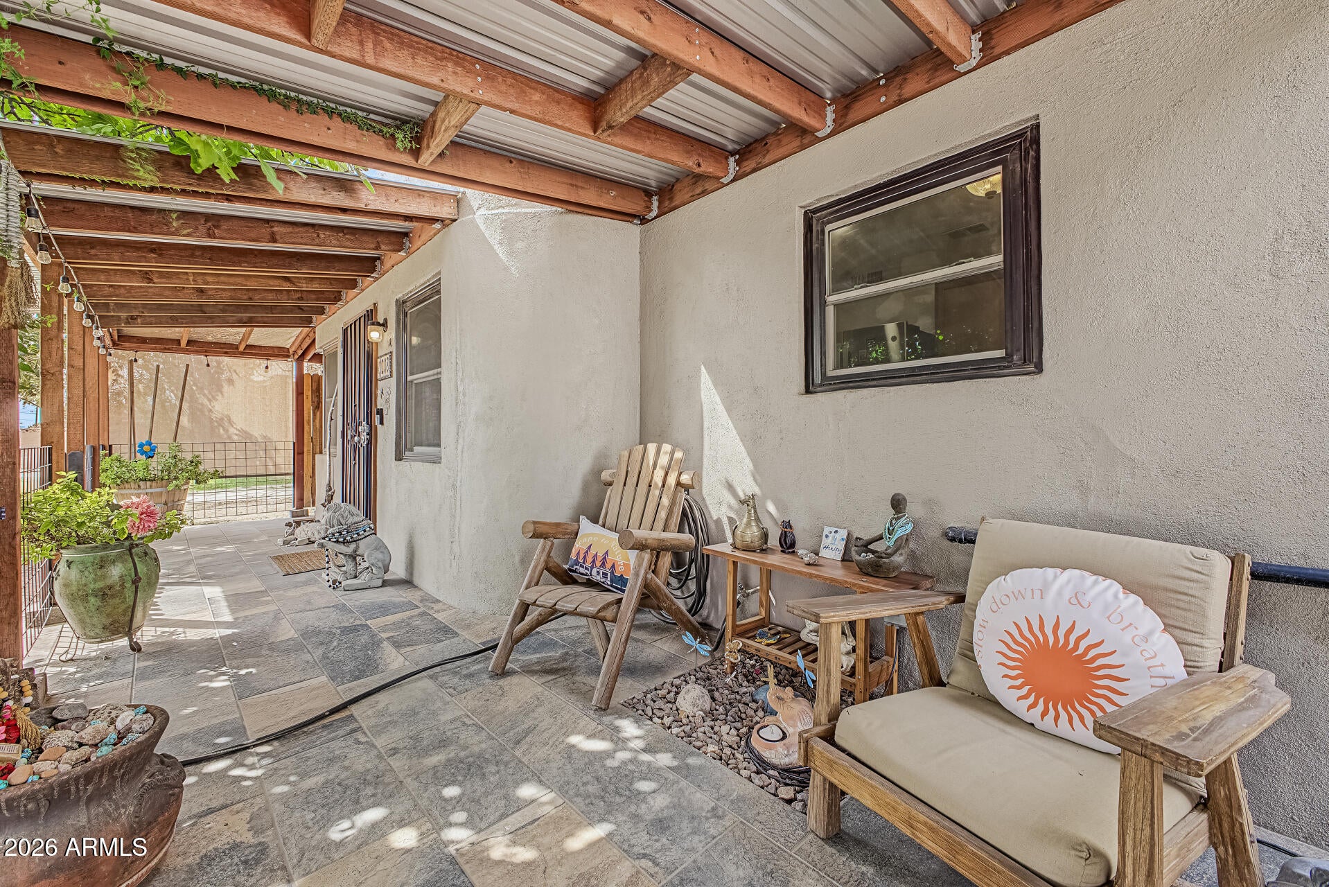208 N HORNE --