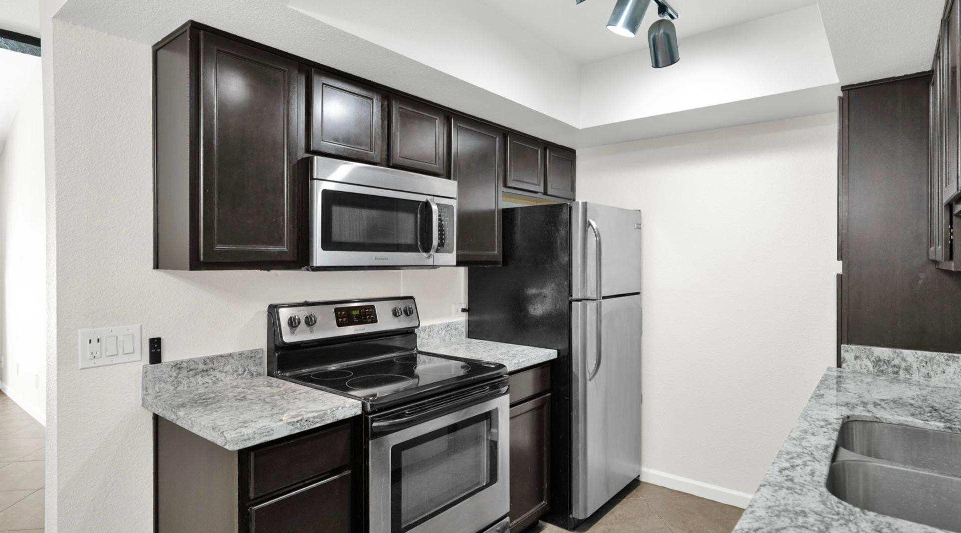 7350 N Via Paseo Del Sur Apt M205