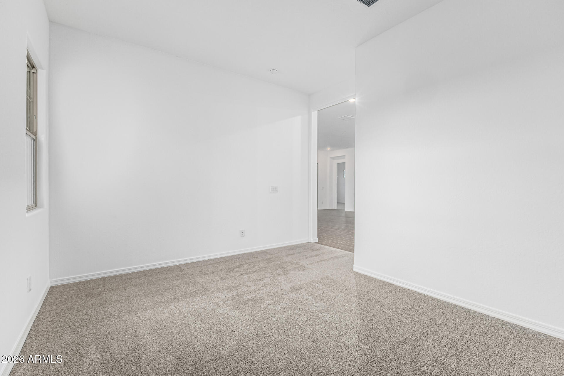 18369 W YAVAPAI Street