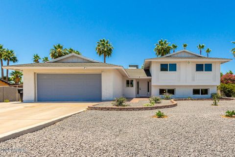 Single Family Residence in Scottsdale AZ 13422 52ND Street.jpg