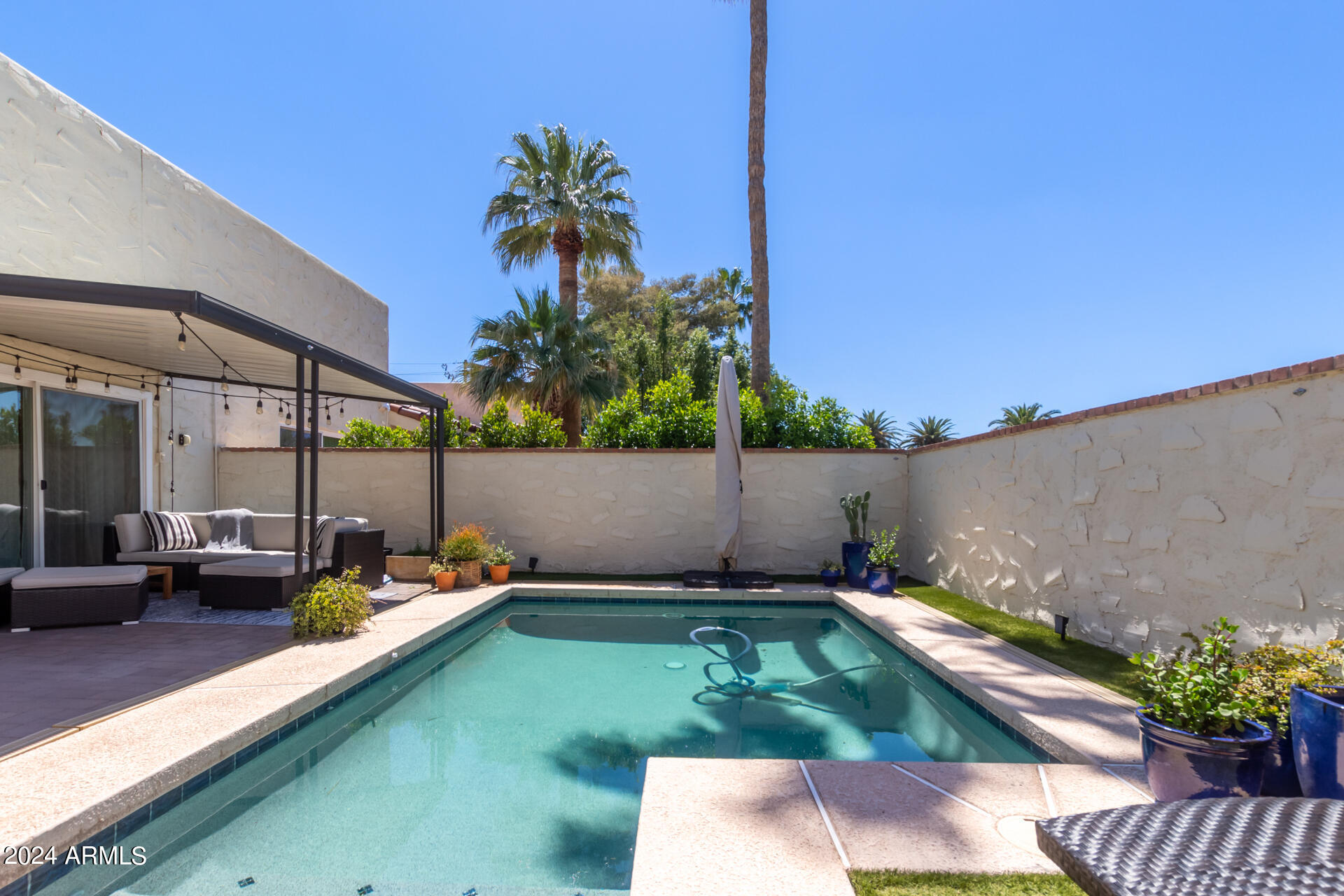 Paradise Valley, Arizona 85253, United States, 2 Bedrooms Bedrooms, ,2 BathroomsBathrooms,Residential,Active,61130