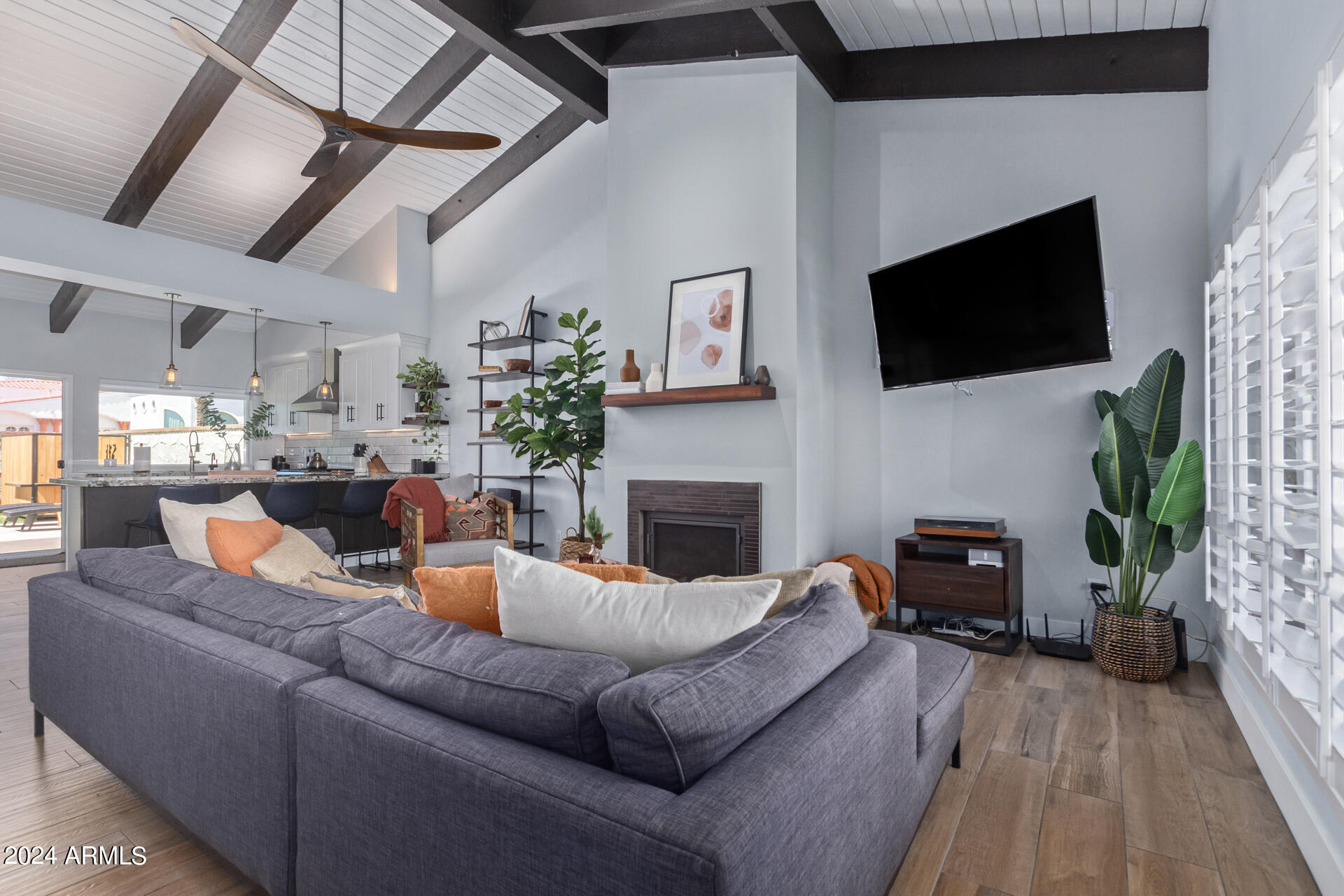 Paradise Valley, Arizona 85253, United States, 2 Bedrooms Bedrooms, ,2 BathroomsBathrooms,Residential,Active,61130