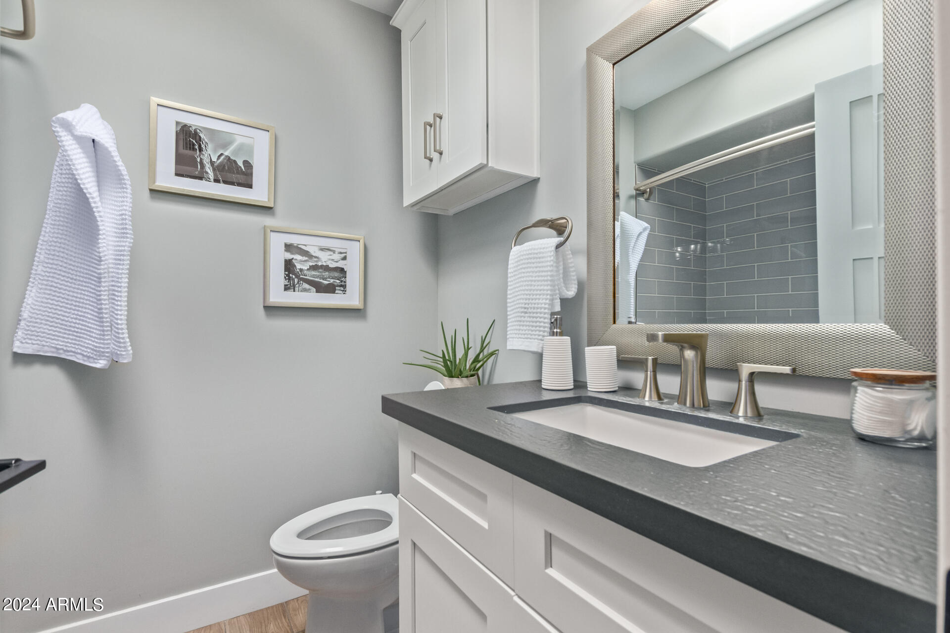 Paradise Valley, Arizona 85253, United States, 2 Bedrooms Bedrooms, ,2 BathroomsBathrooms,Residential,Active,61130