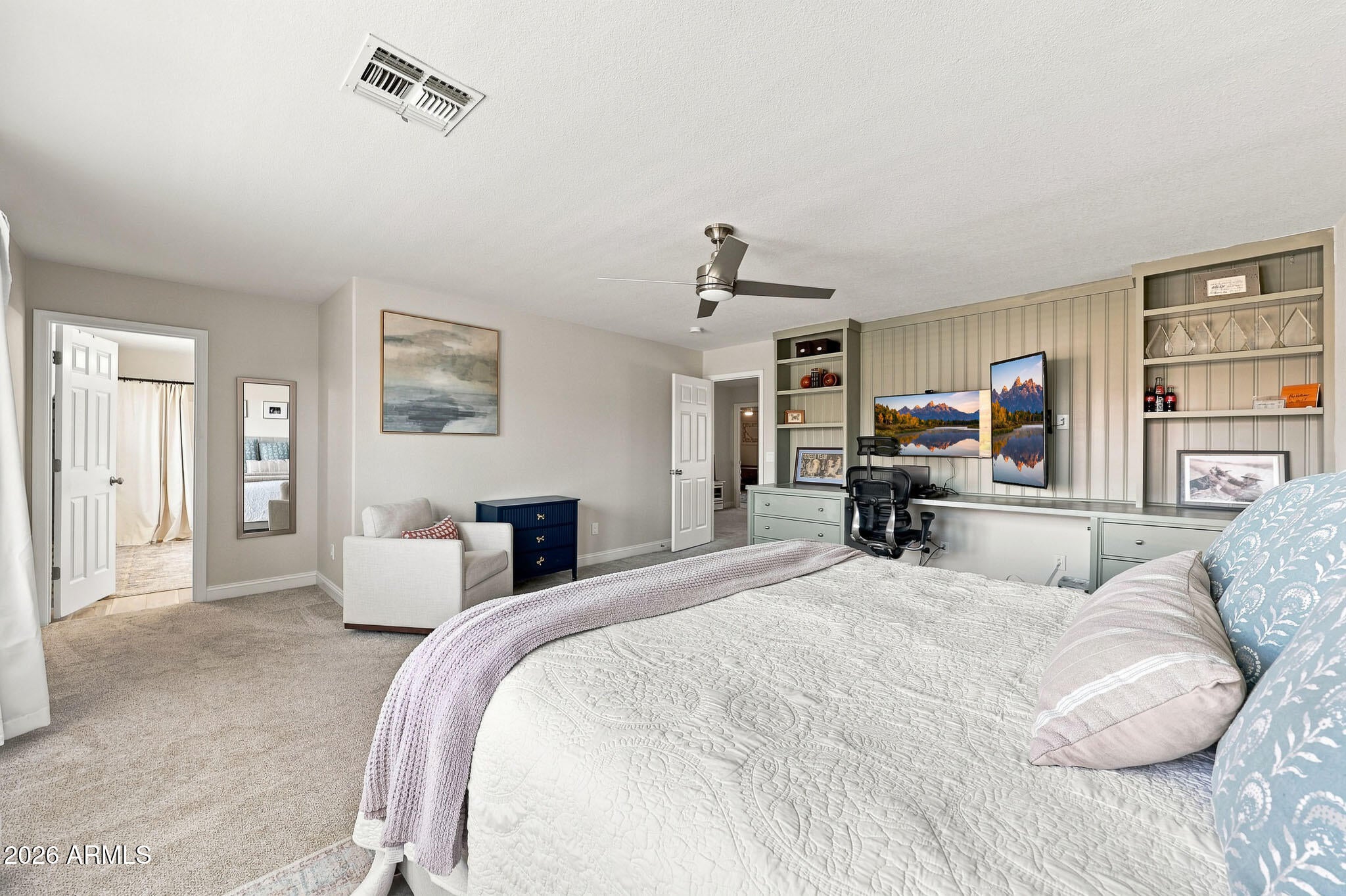 5044 E ROY ROGERS Road