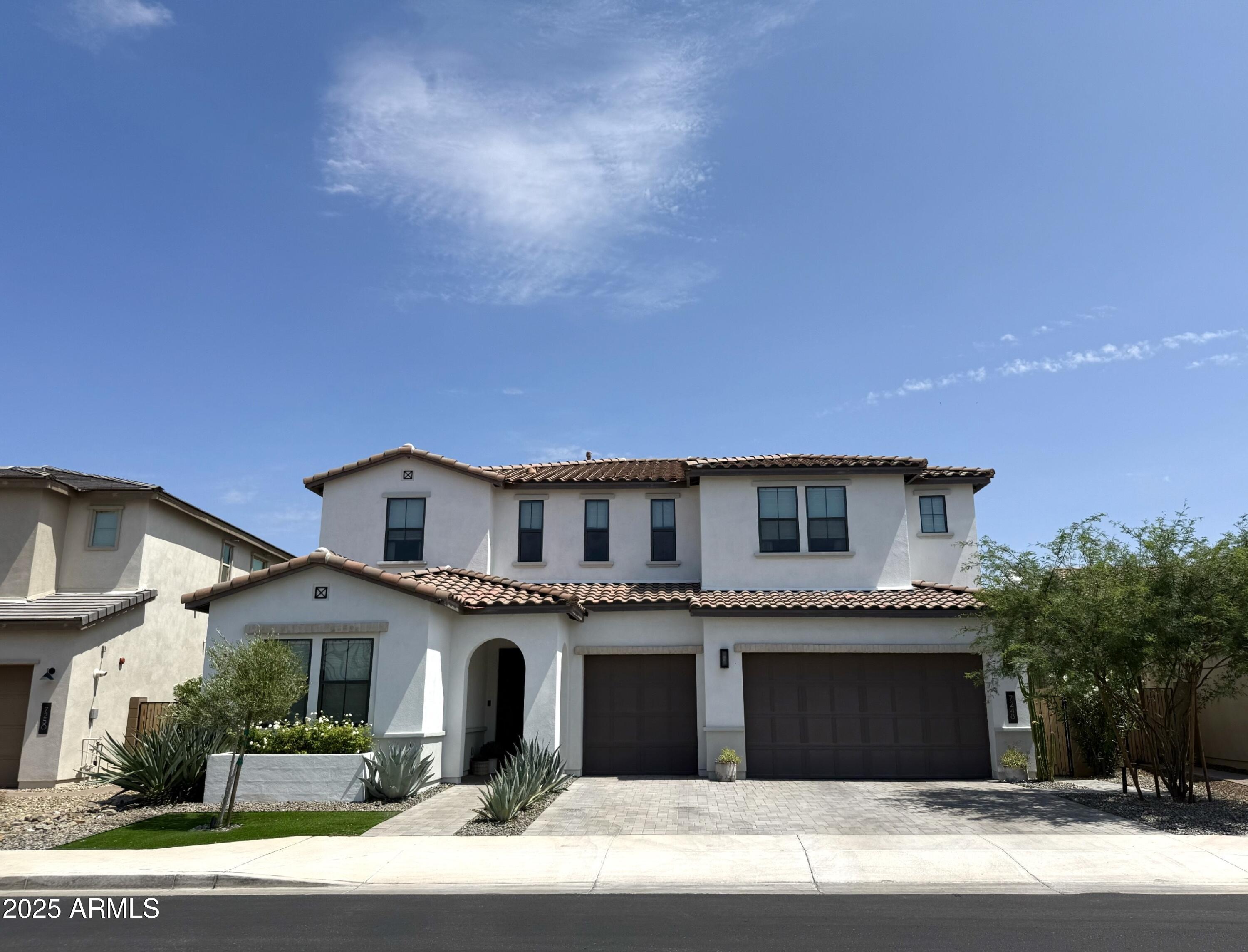 7248 W PINNACLE VISTA Drive