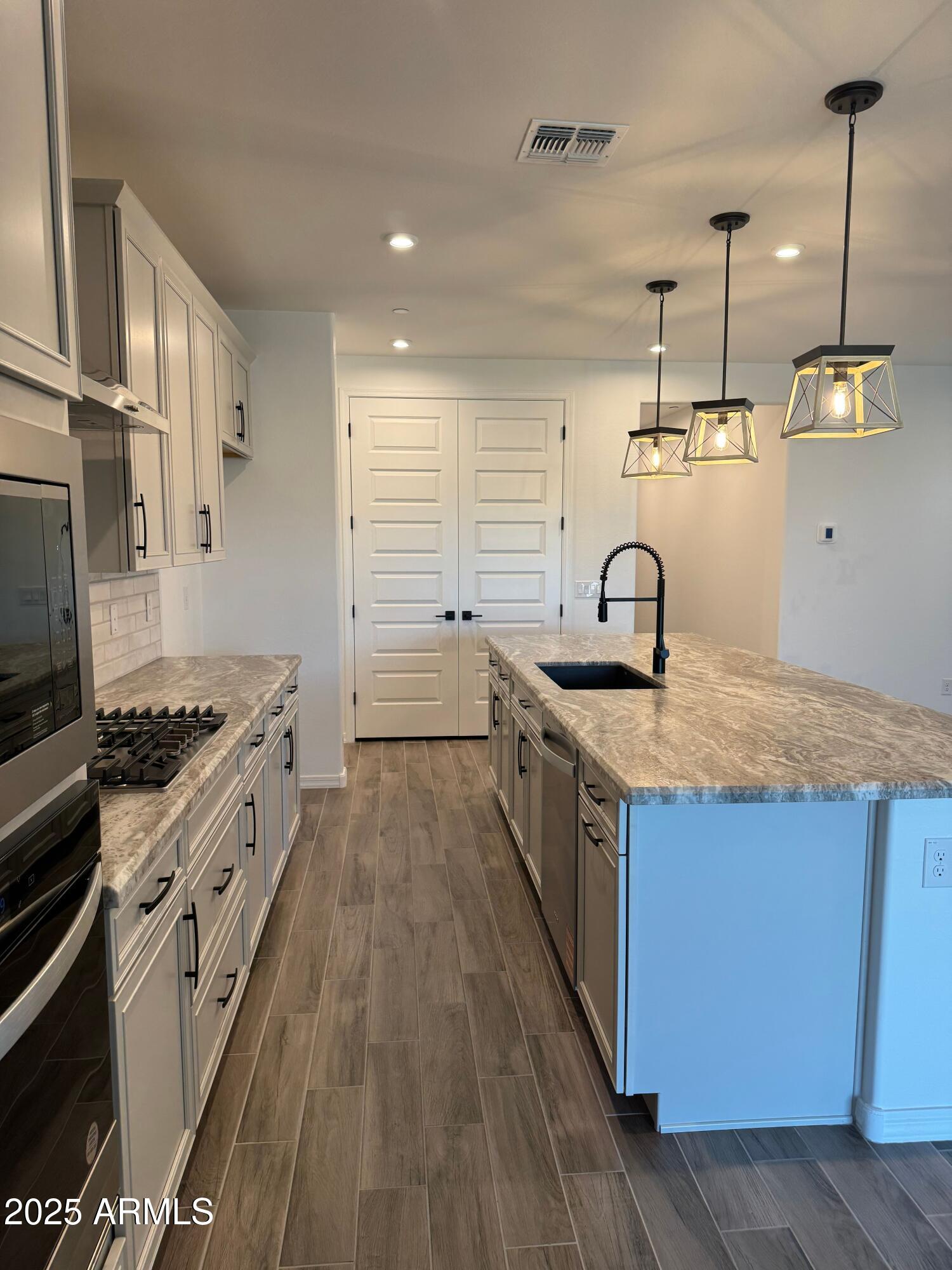 13286 W EAGLE FEATHER Road