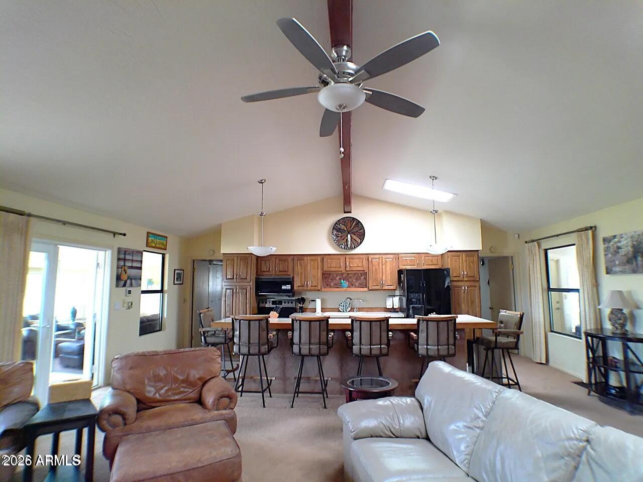 1070 N QUEEN MARY Way