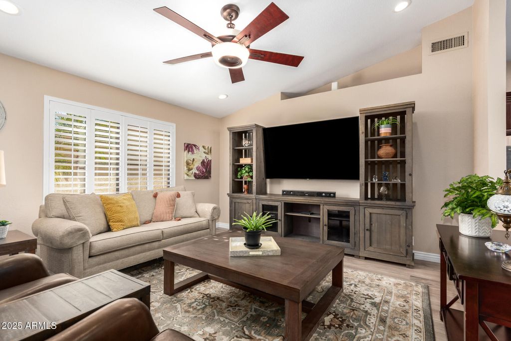 Photo of 19817 N 92nd Avenue, Peoria, AZ 85382 (MLS # 6918409)