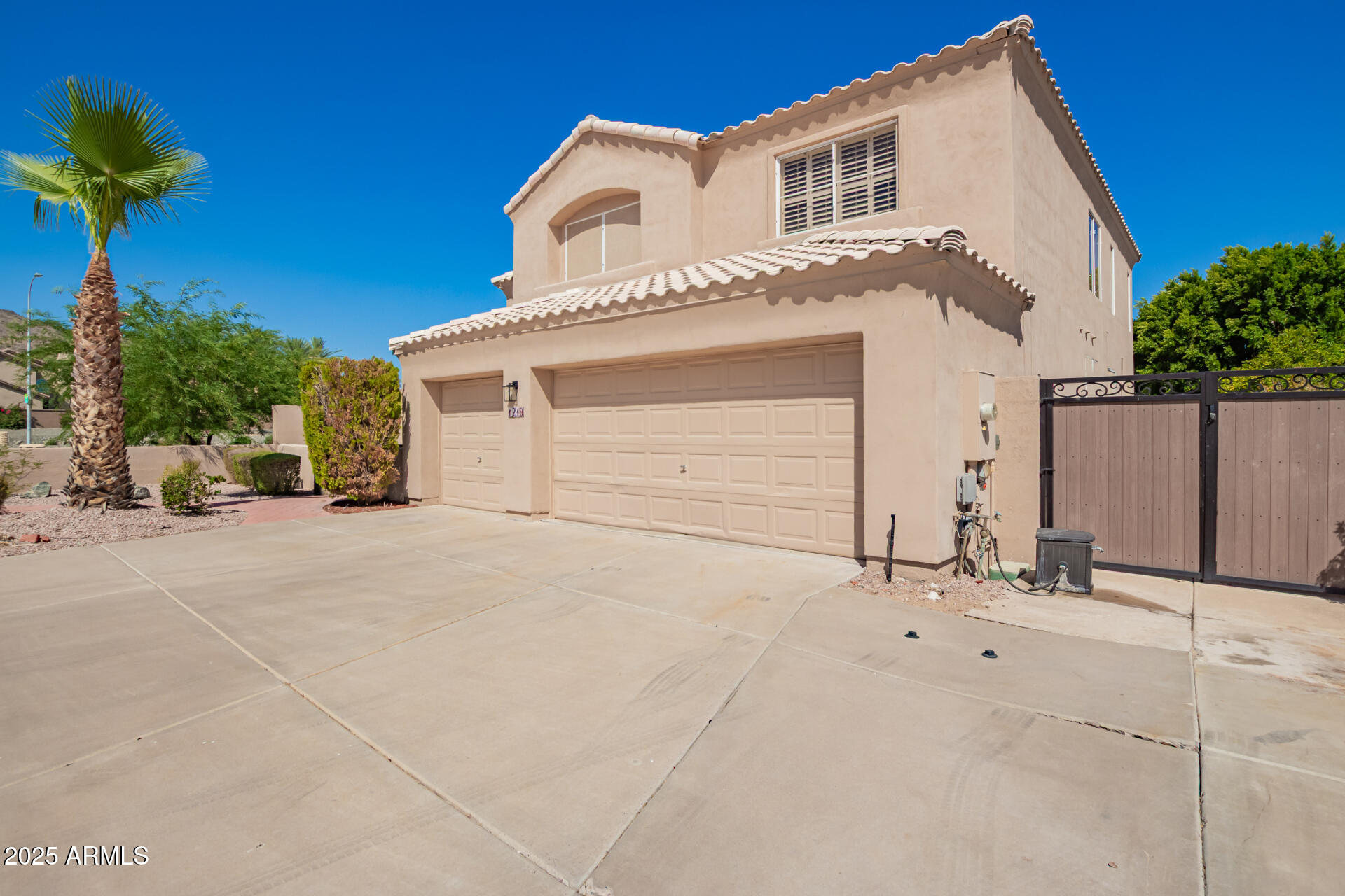 1219 E GRANITE VIEW Drive