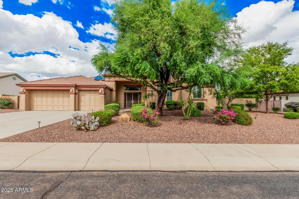 Photo of 18416 W Montebello Avenue, Litchfield Park, AZ 85340 (MLS # 6934066)