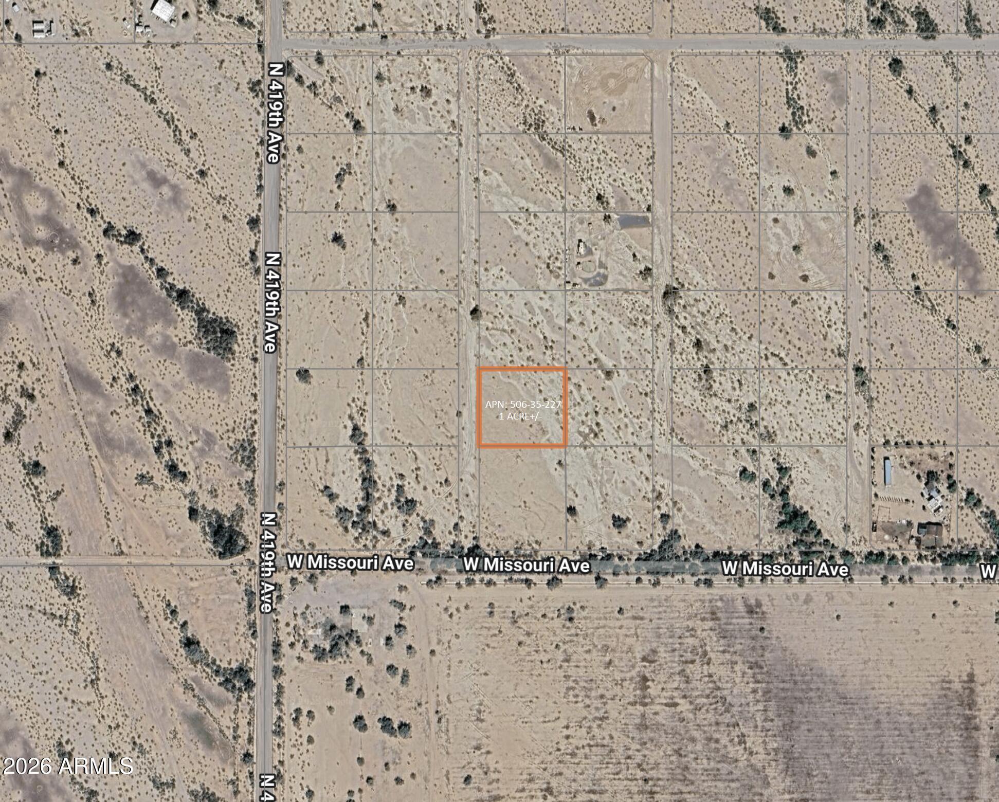 5547 N 418th Avenue -