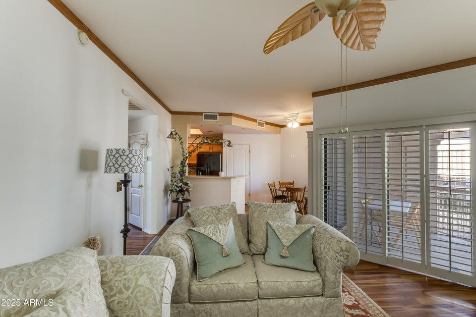 9151 W Greenway Road Unit 252
